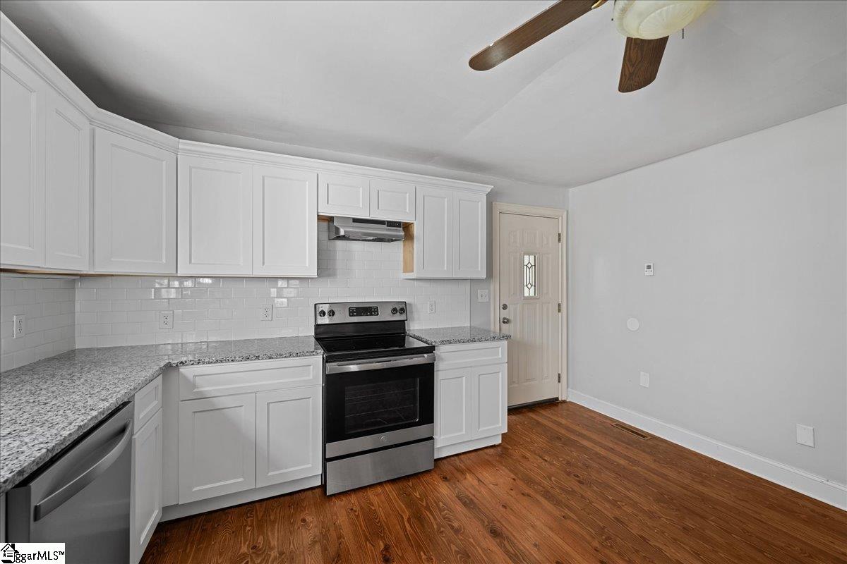 101 Bradley Street Property Photo 12