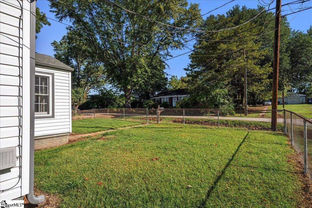 101 Bradley Street Property Photo 26