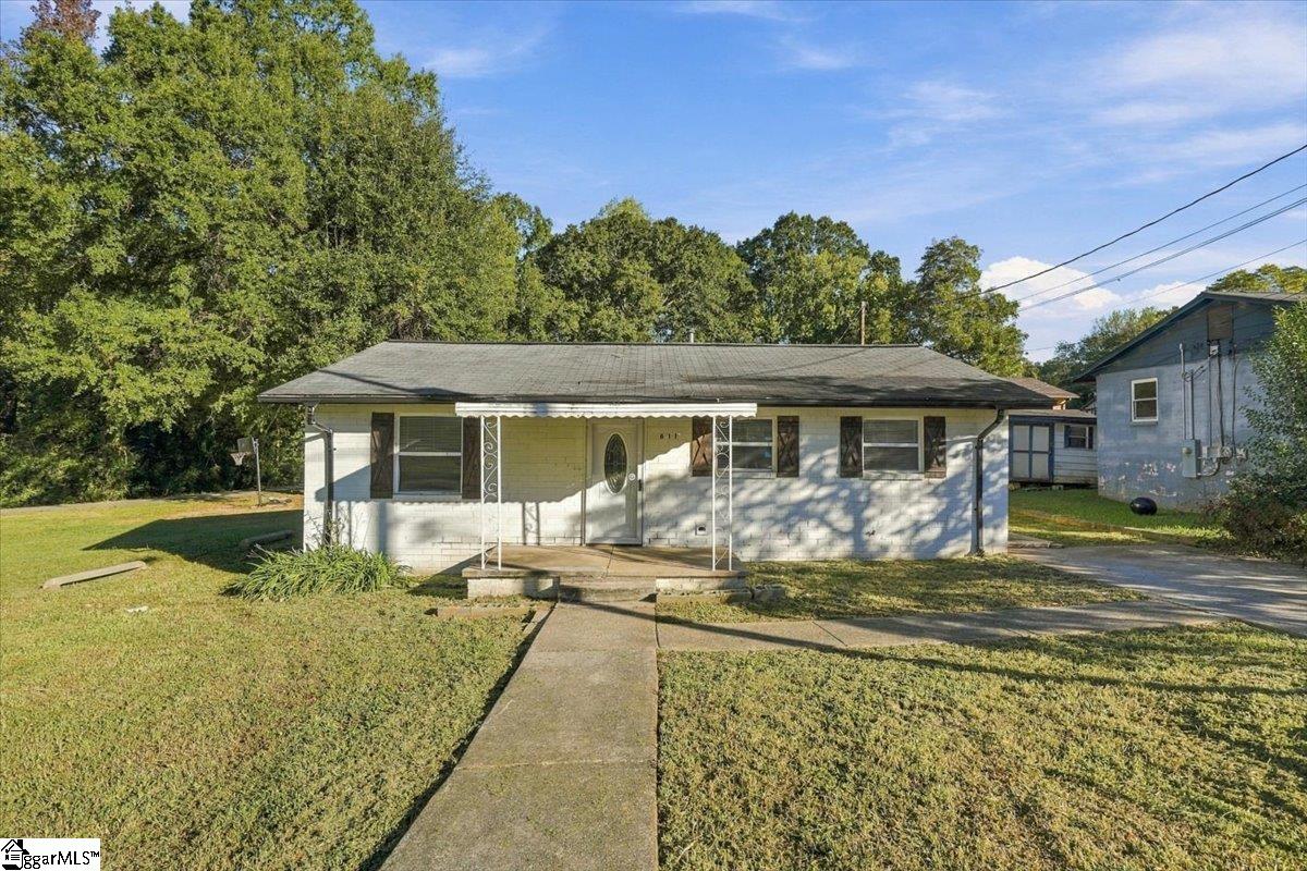 611 Gardner Street Property Photo 1