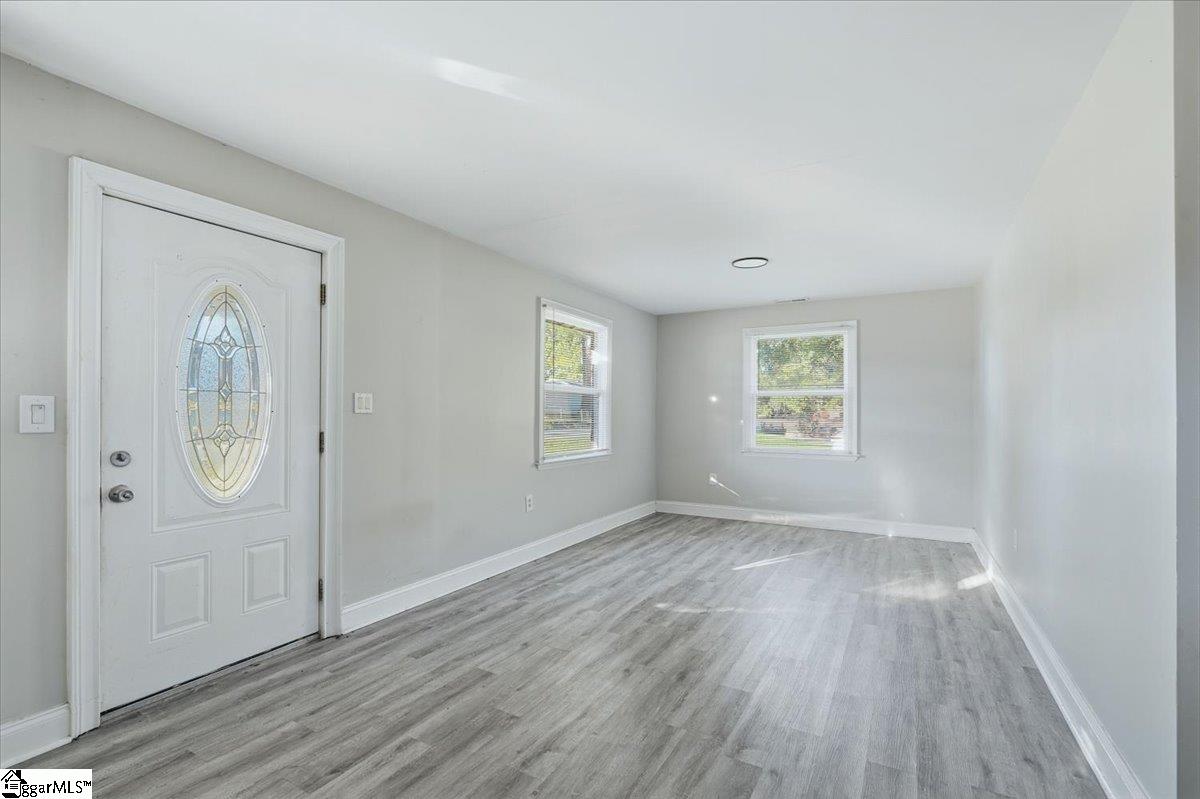 611 Gardner Street Property Photo 4