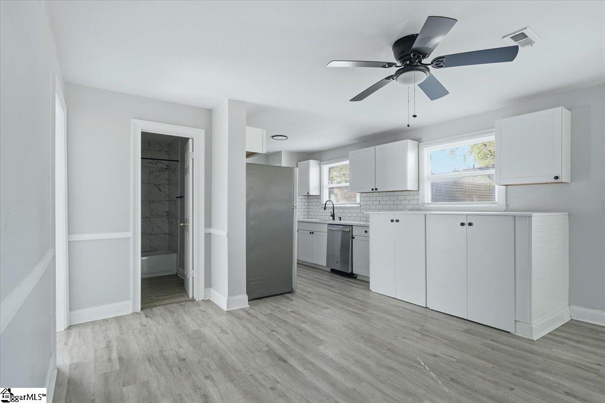 611 Gardner Street Property Photo 11
