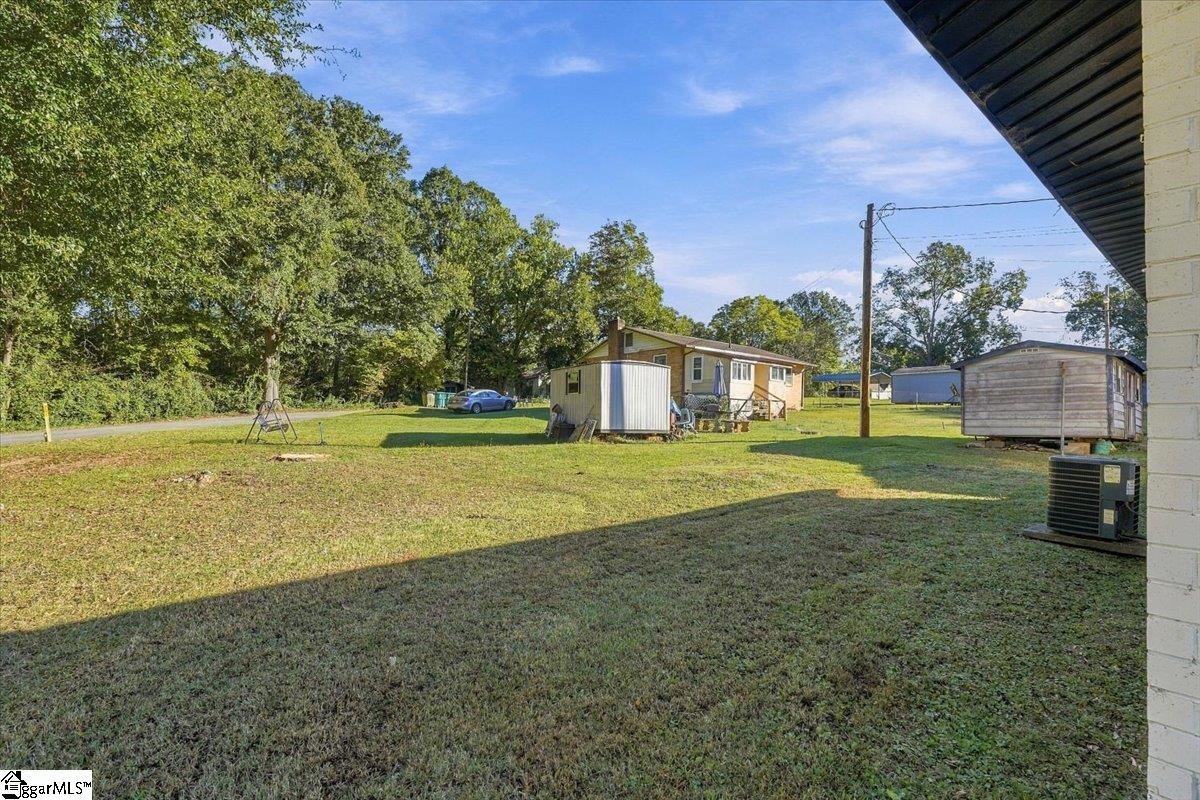 611 Gardner Street Property Photo 22