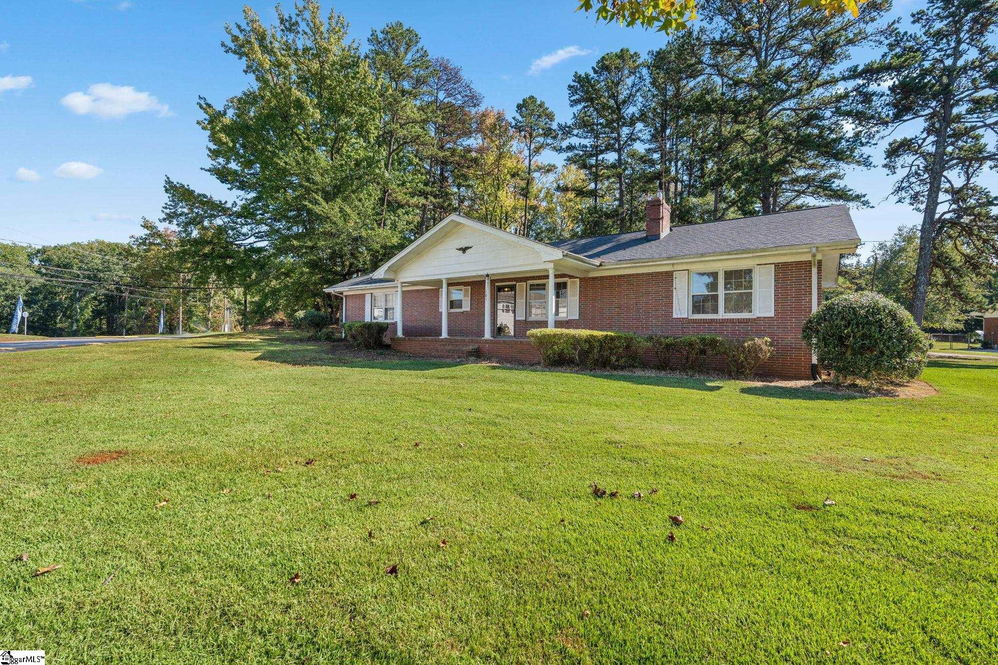 101 Dalewood Drive Property Photo 2