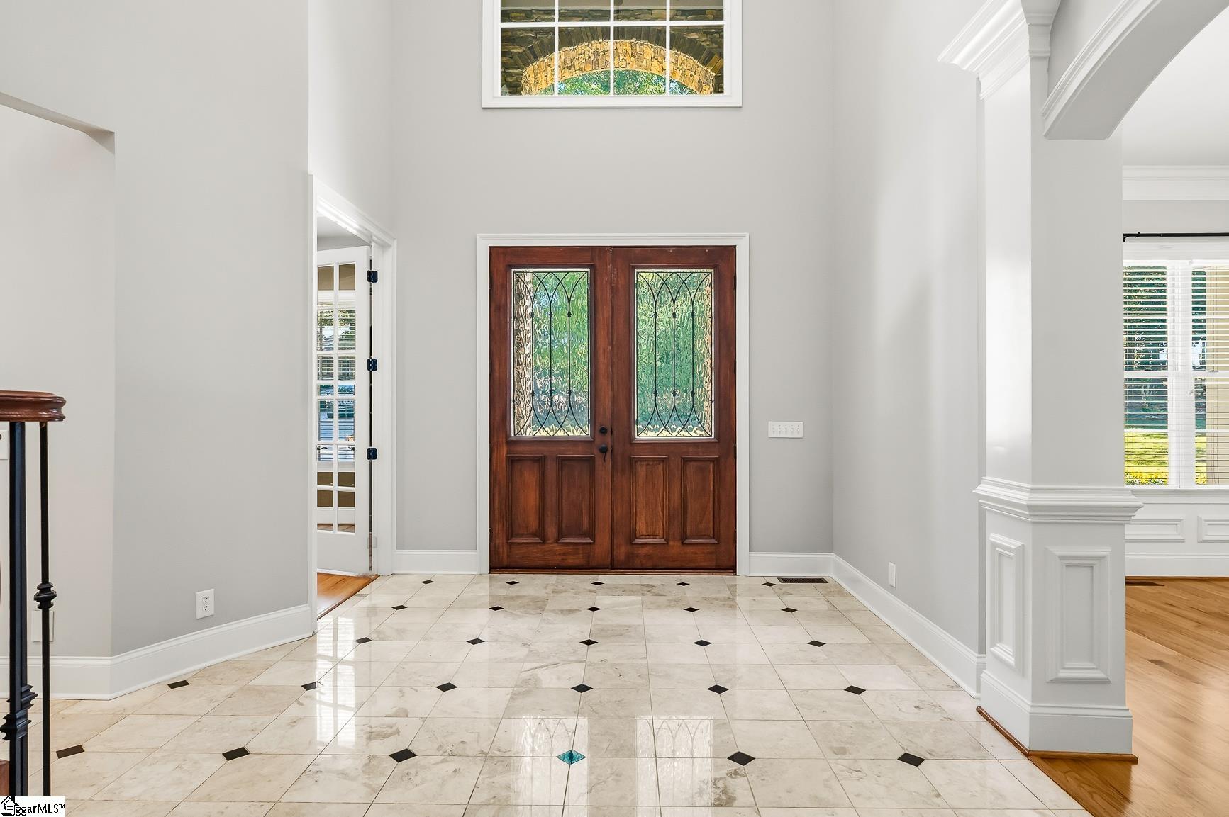 1003 Hobby Lane Property Photo 3