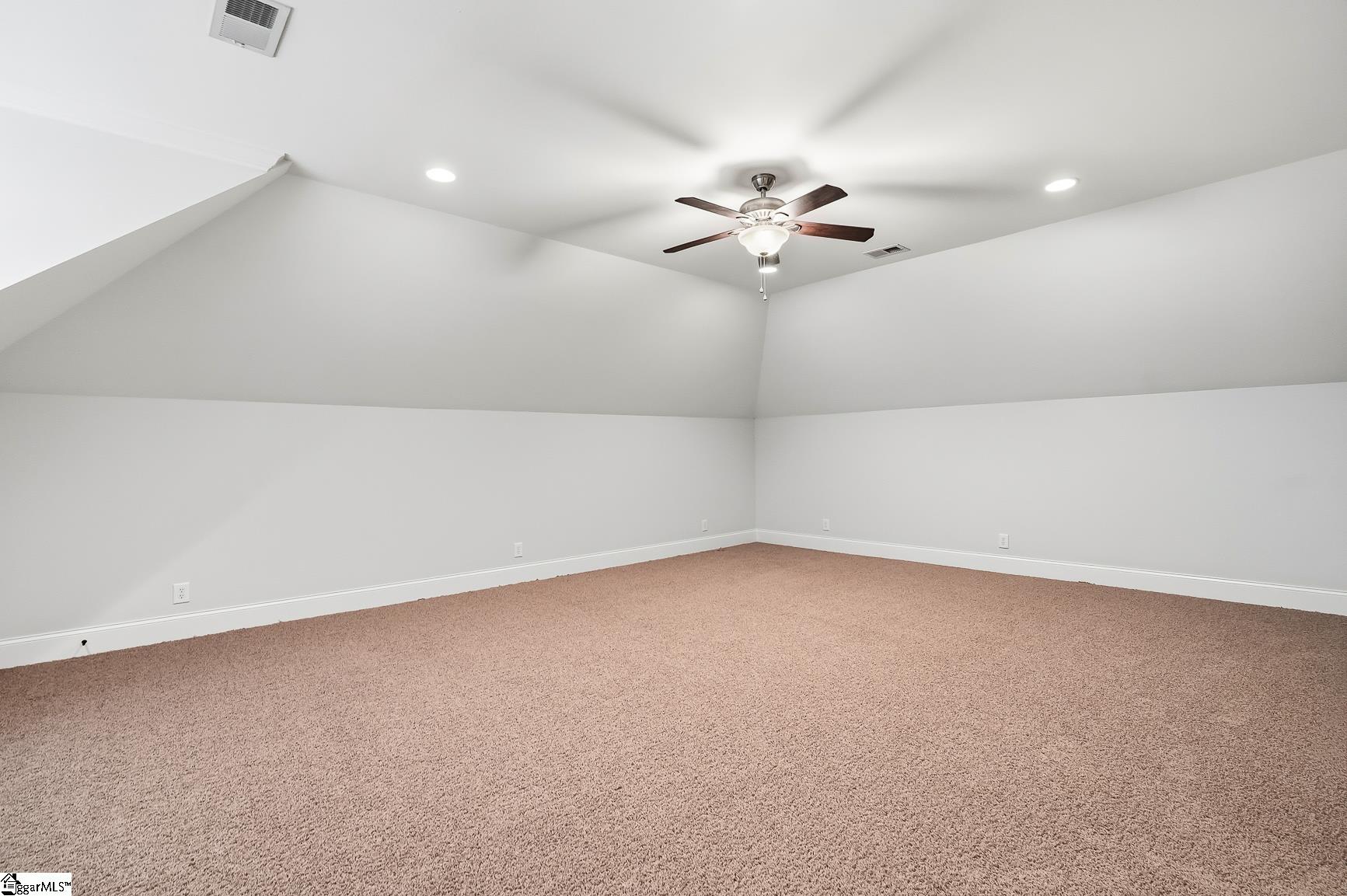 1003 Hobby Lane Property Photo 29