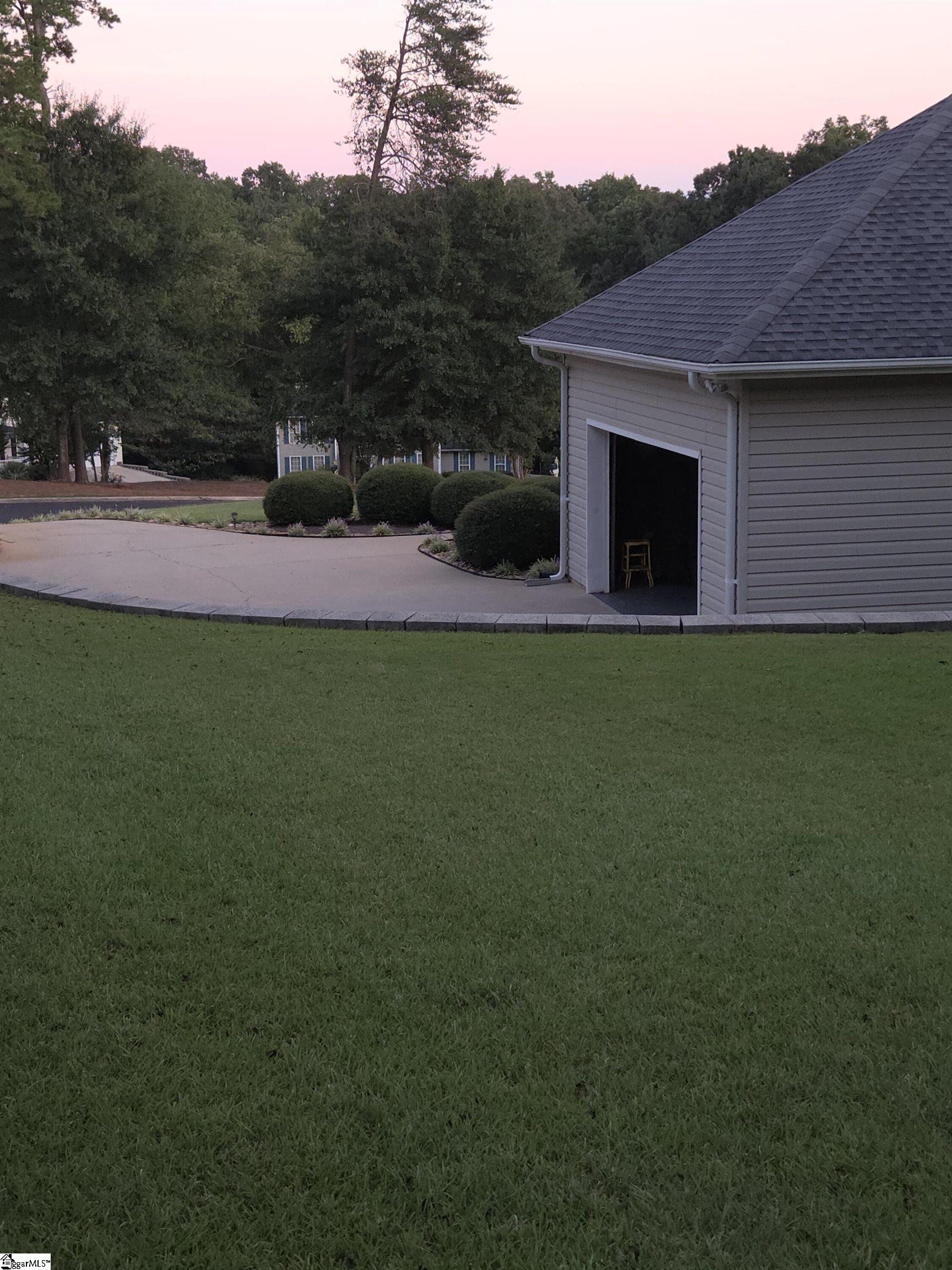 730 Wilson Ferry Road Property Photo 11