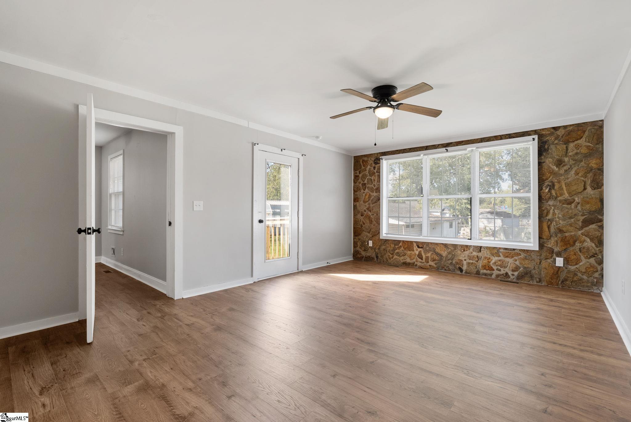308 Gordon Street Extension Property Photo 18