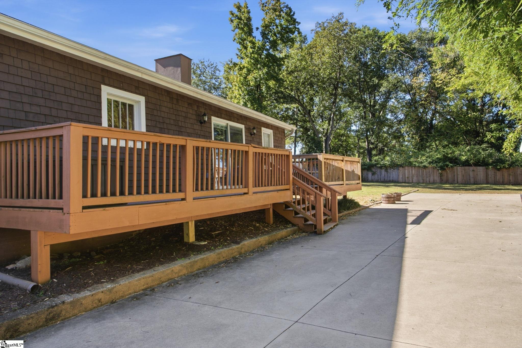 19 David Street Property Photo 40