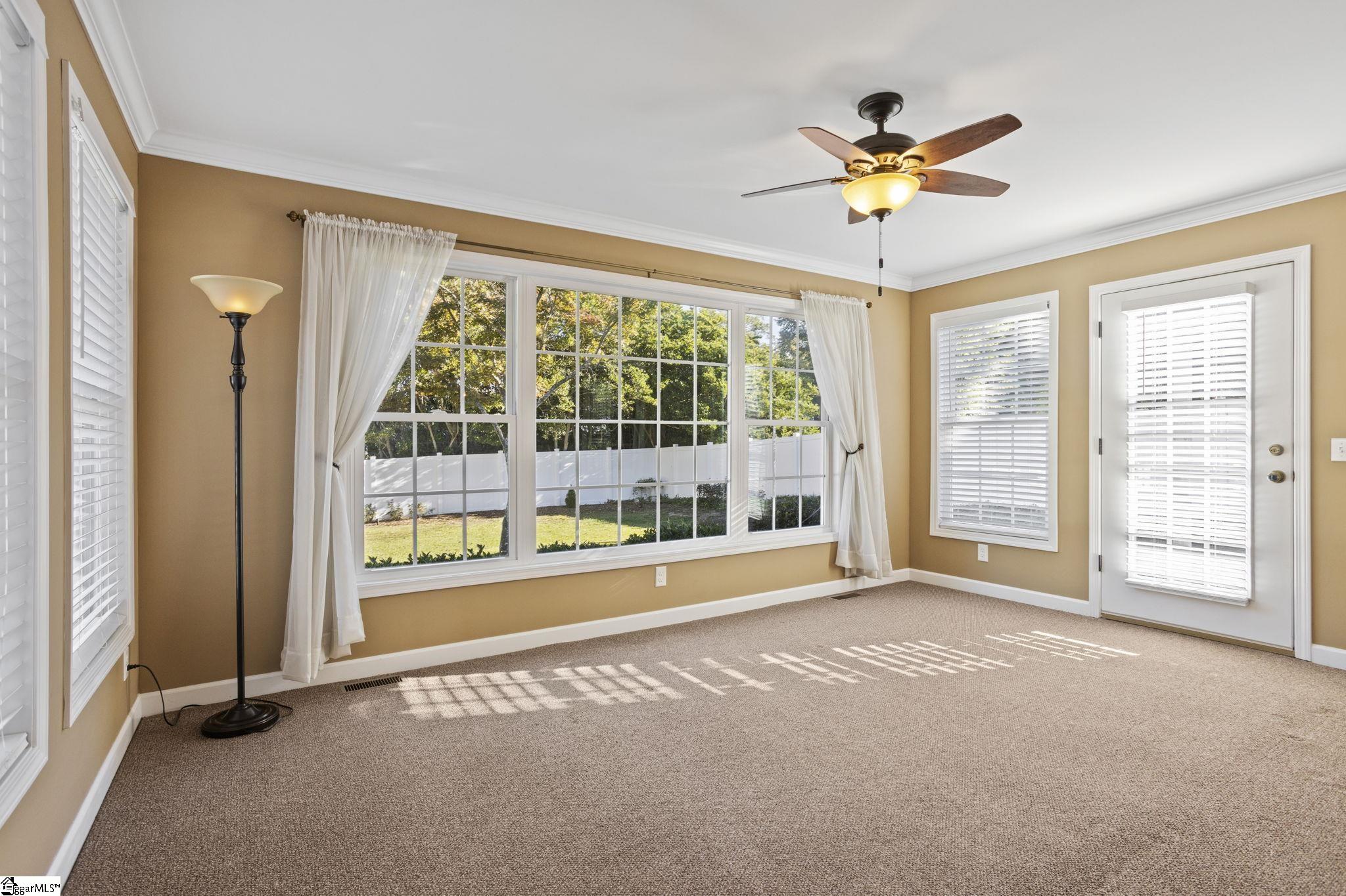 8 Oak Tree Drive Property Photo 15
