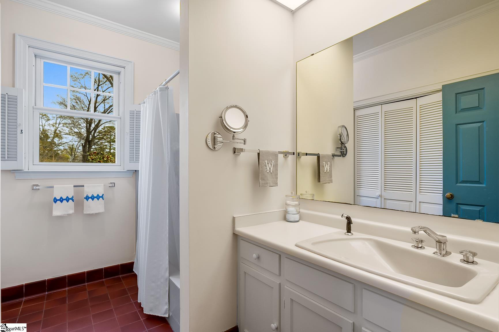 401 Berkshire Hill Property Photo 16