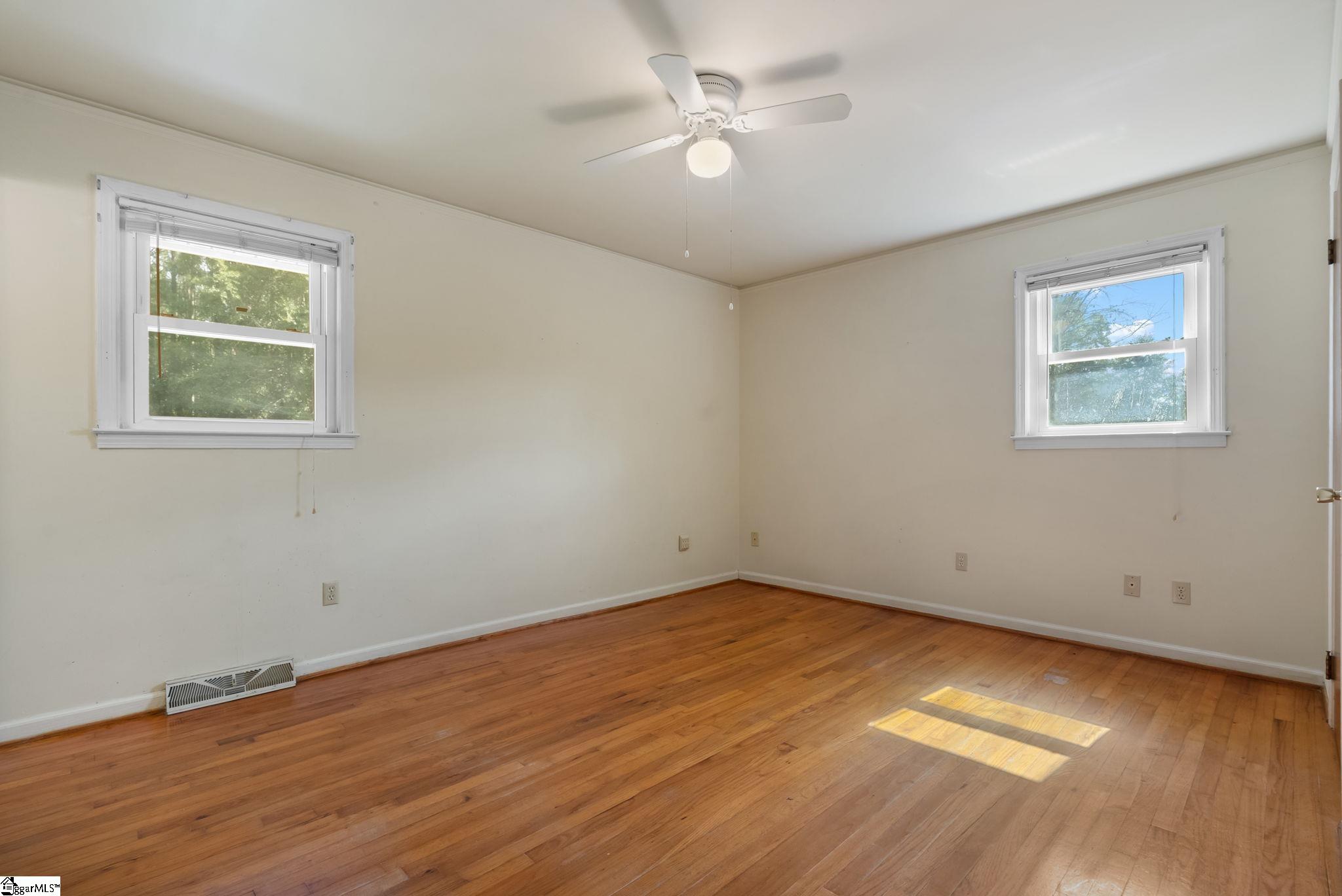 129 Dorr Circle Property Photo 13
