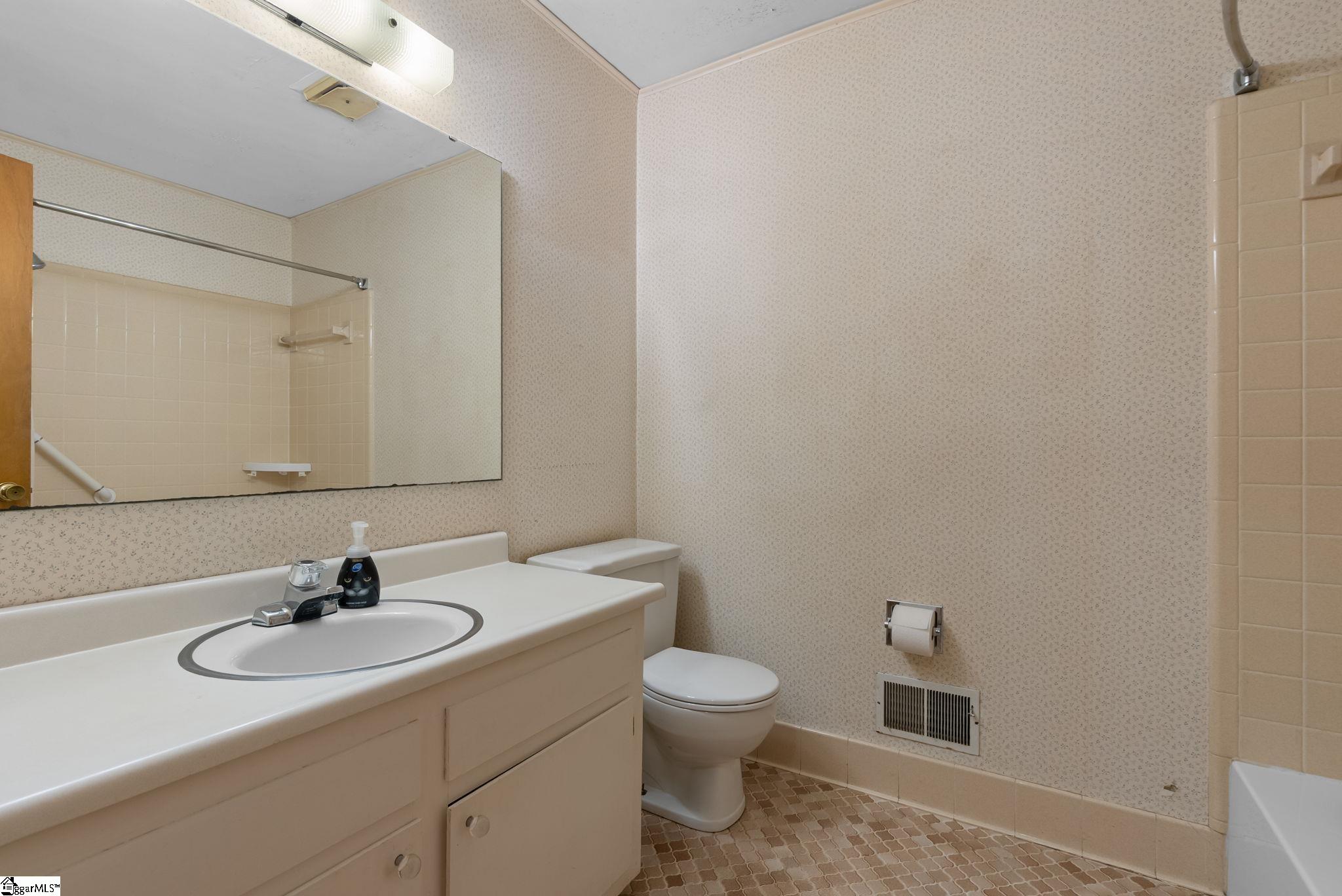 129 Dorr Circle Property Photo 20