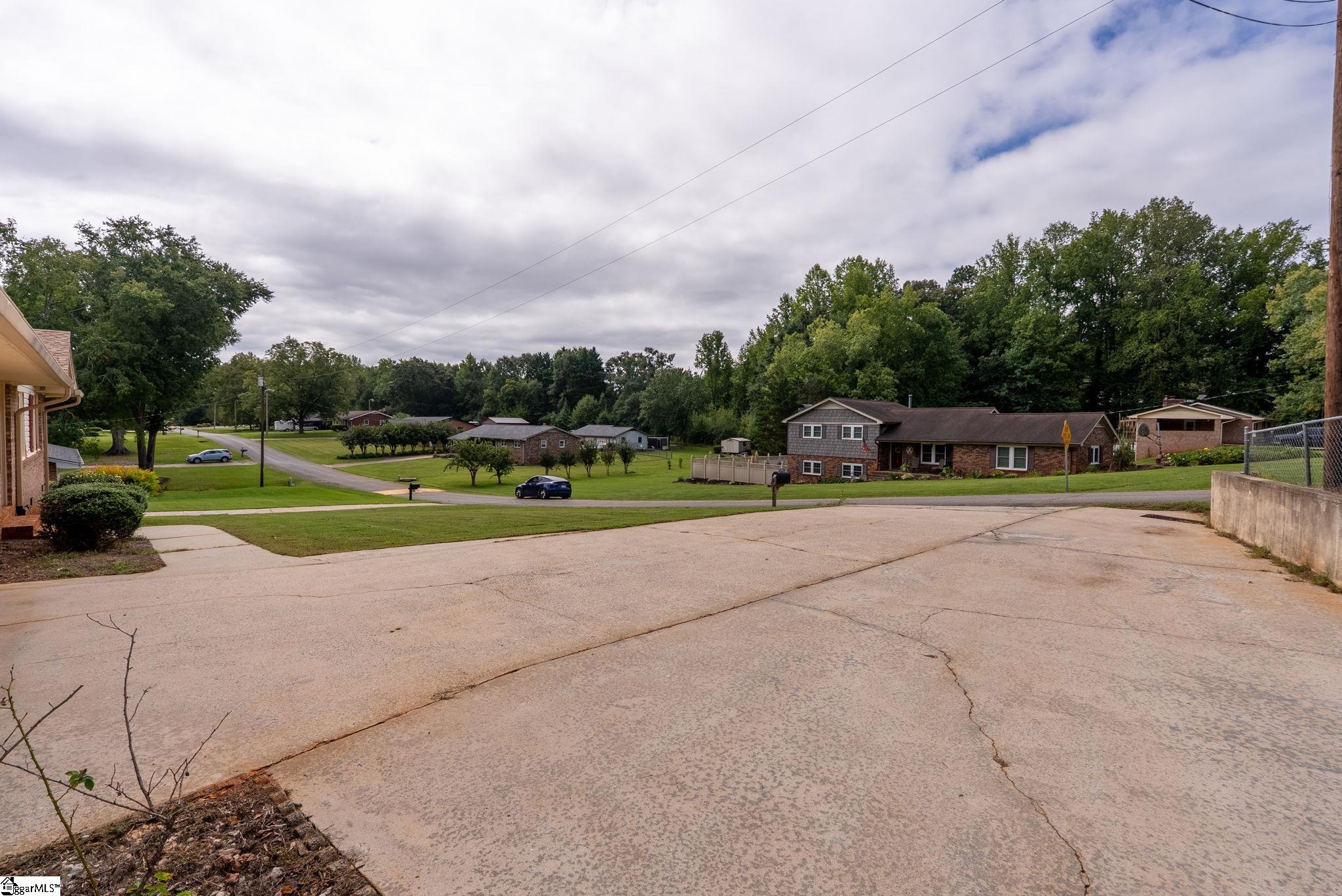 129 Dorr Circle Property Photo 32
