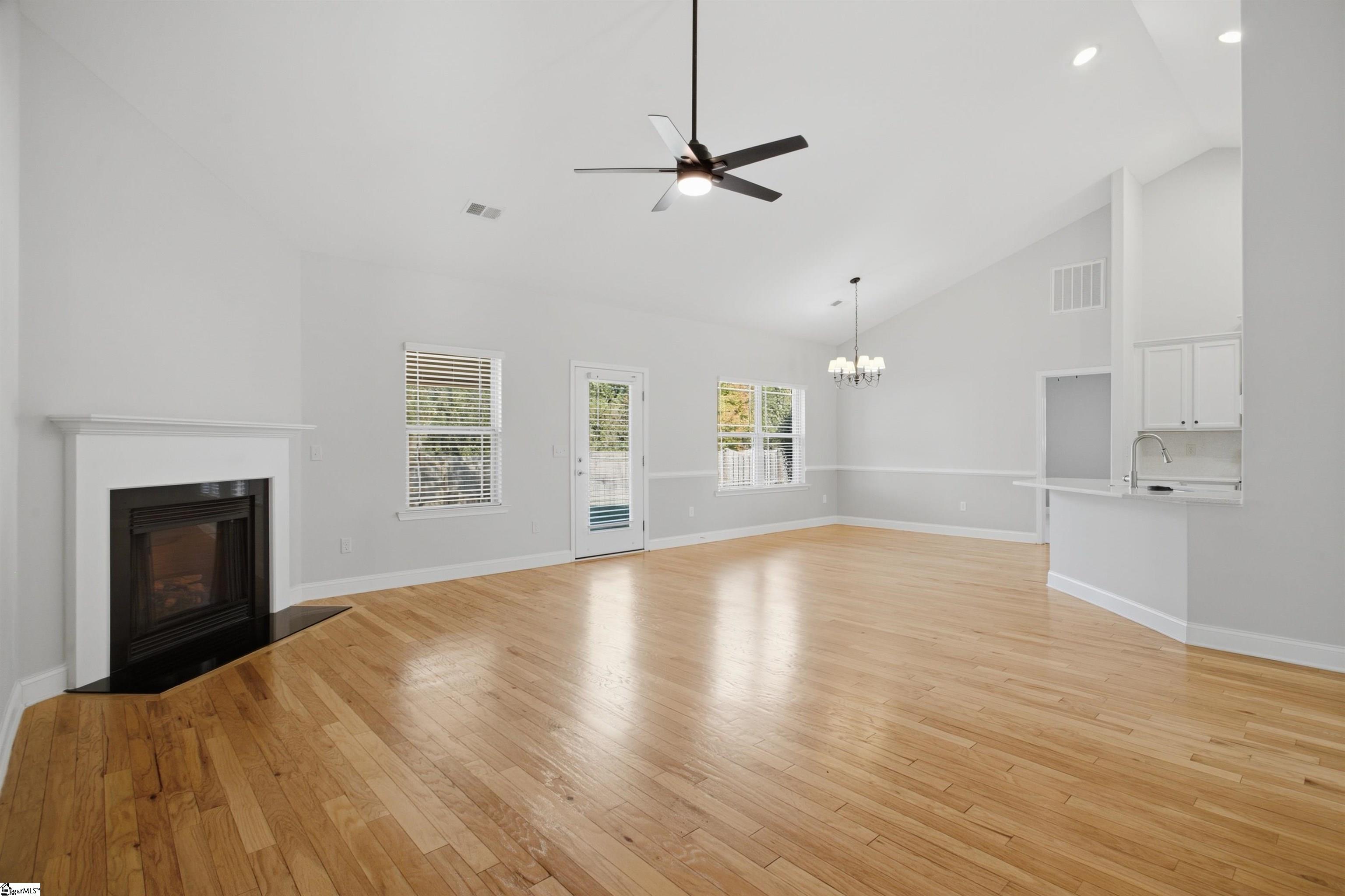 3 Moonlit Drive Property Photo 9