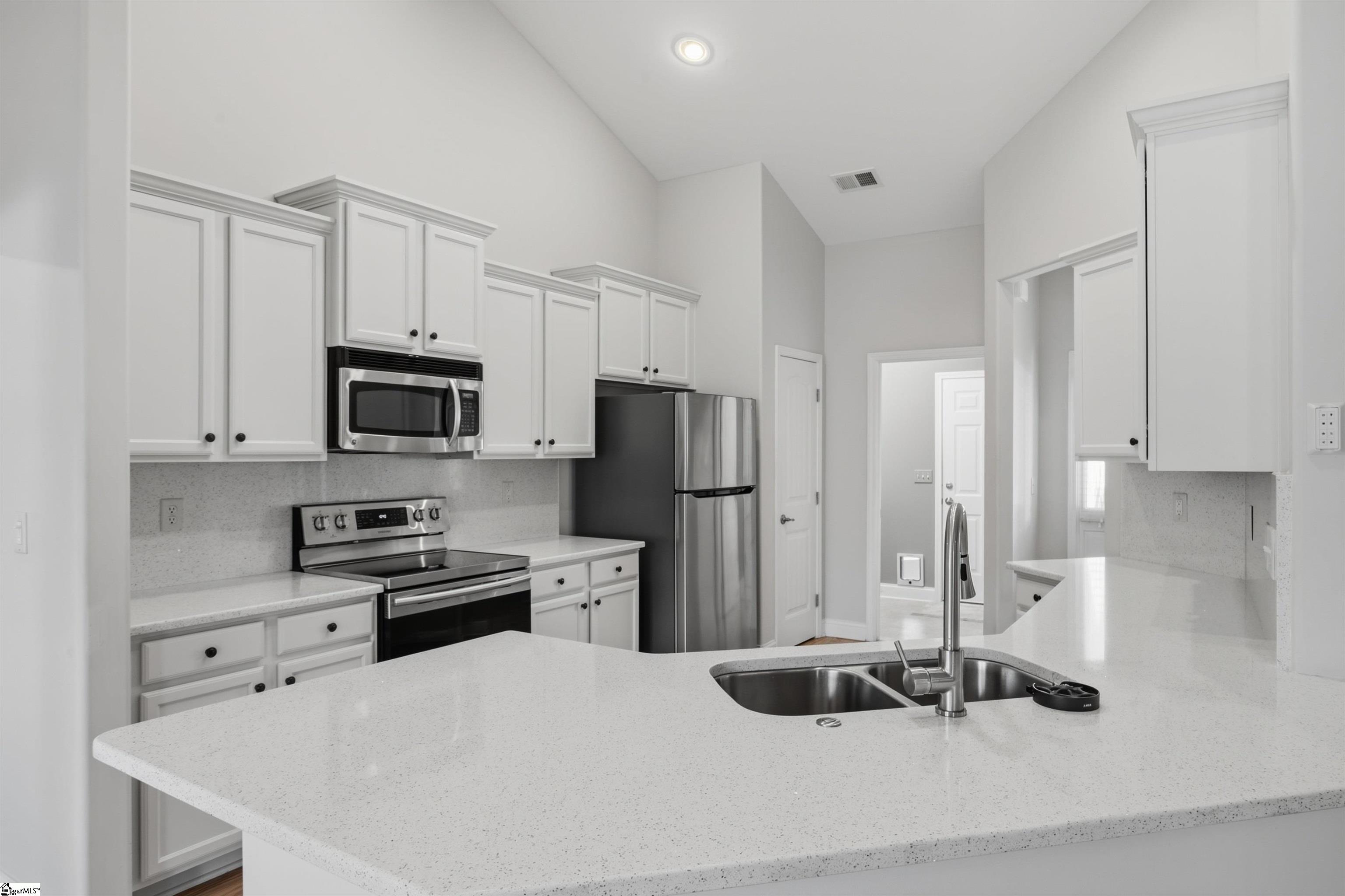 3 Moonlit Drive Property Photo 17
