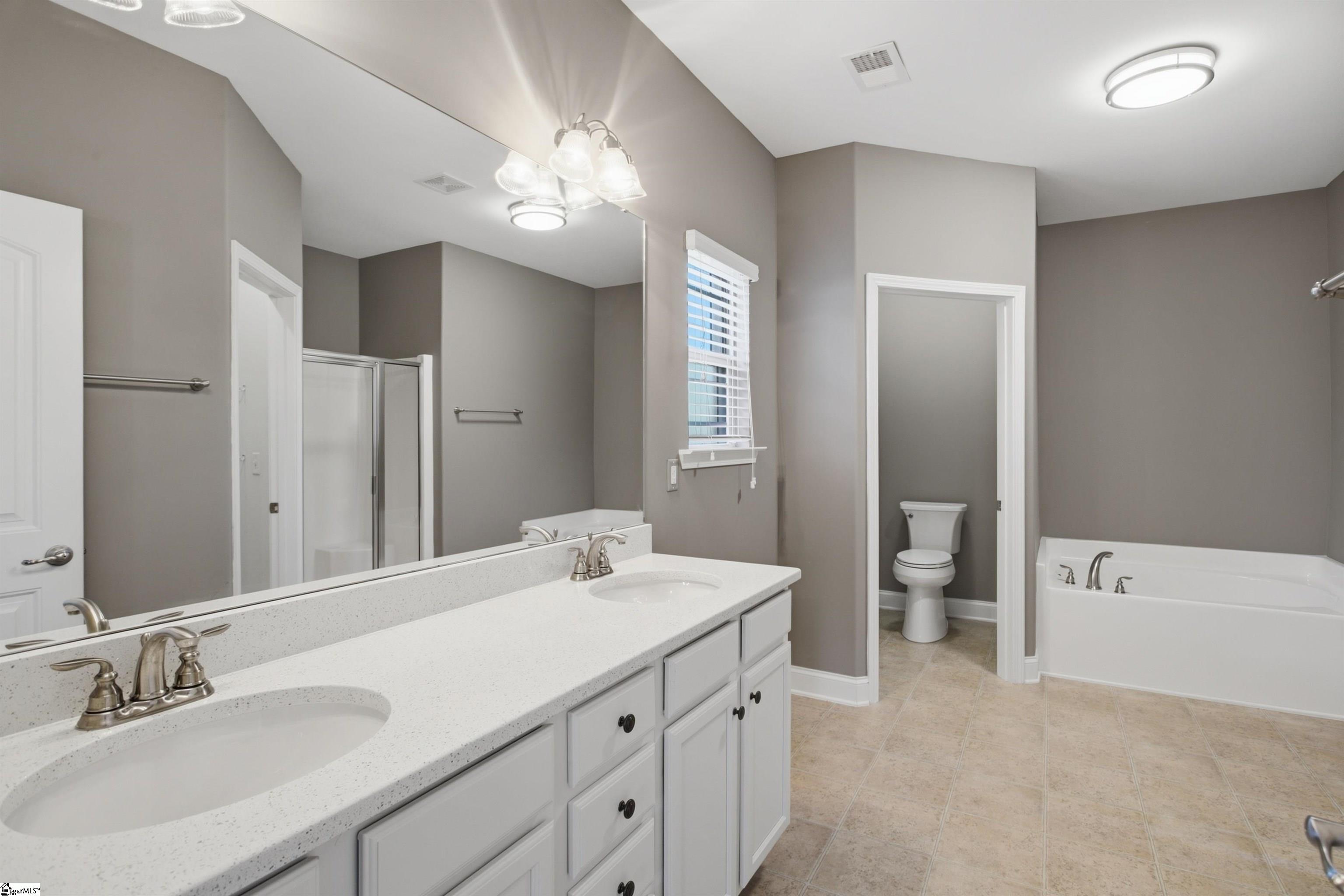 3 Moonlit Drive Property Photo 32