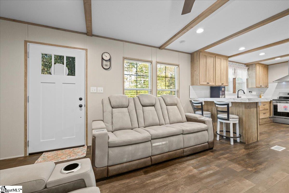 628 Love And Care Road Property Photo 3