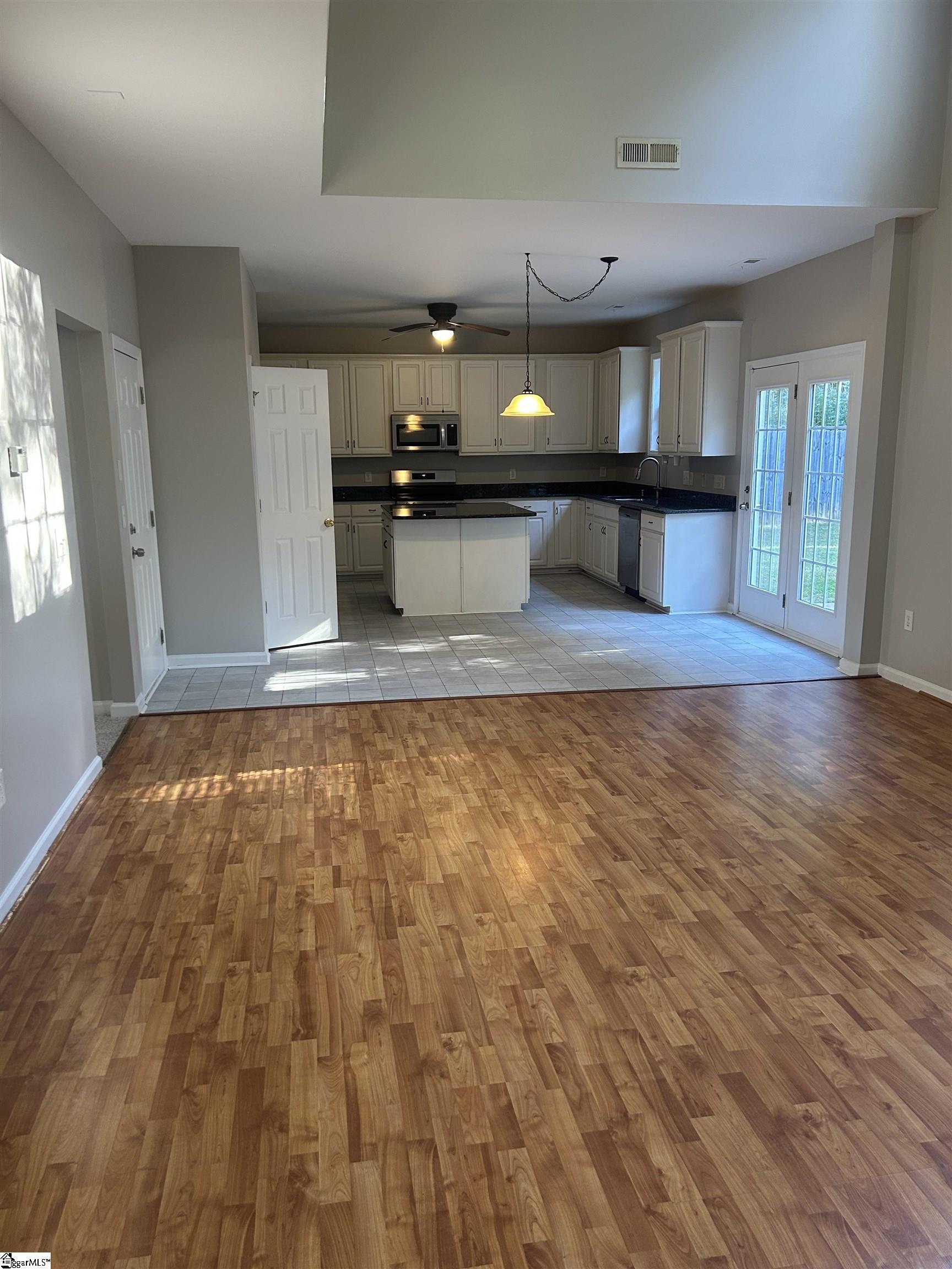 107 Saddlebrook Lane Property Photo 6