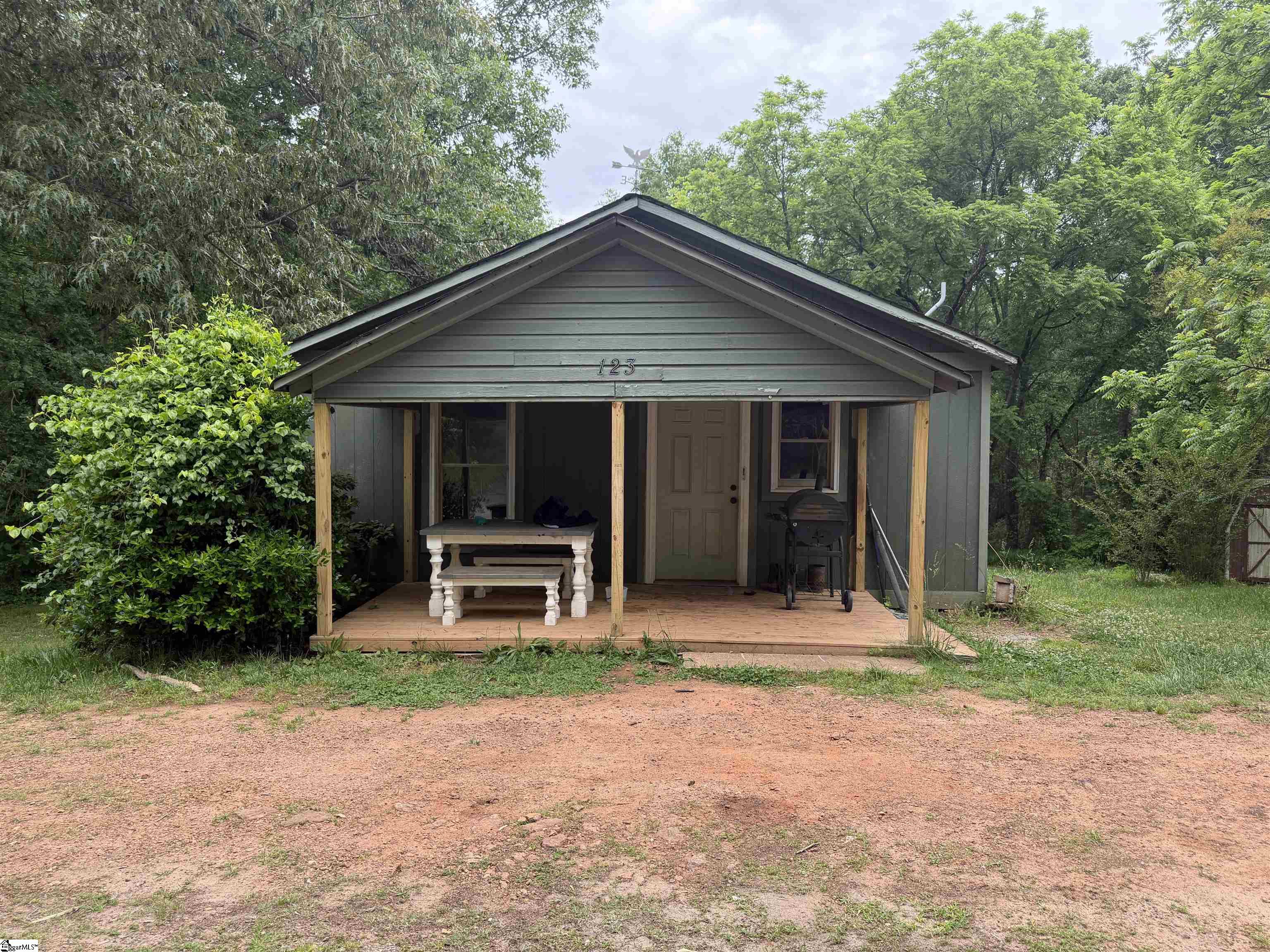 127 Camp Creek Road Property Photo 1