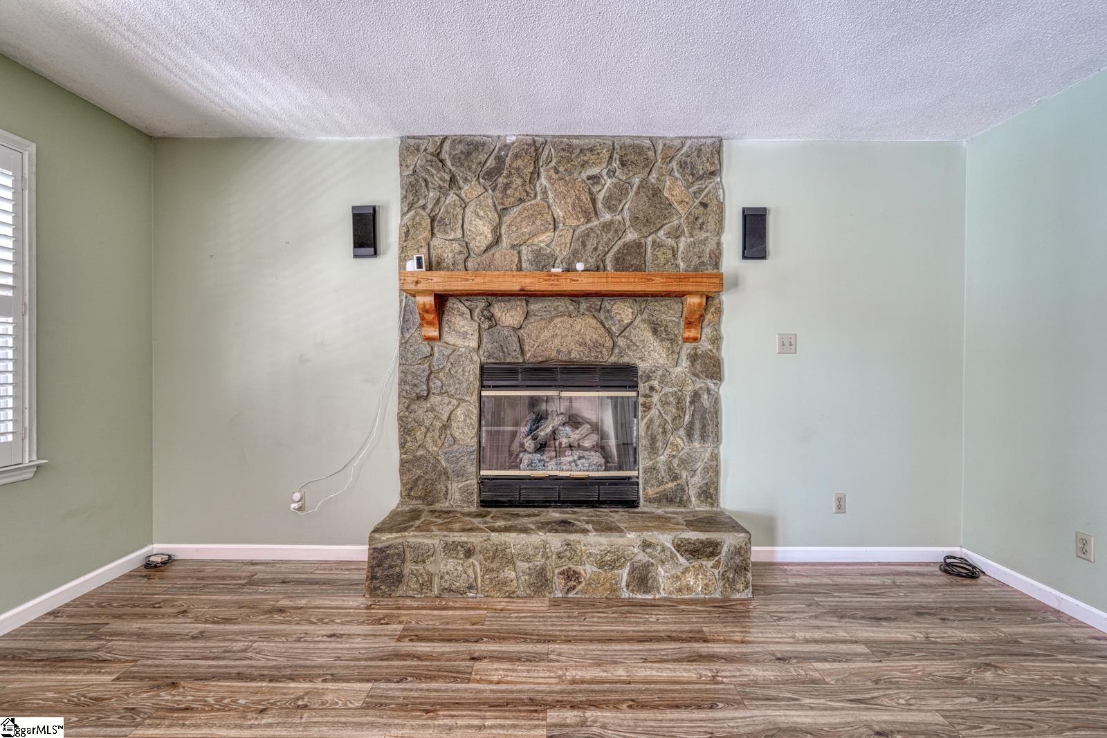 200 S Pointe Property Photo 5
