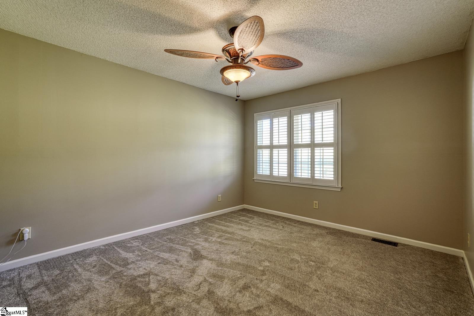 200 S Pointe Property Photo 29
