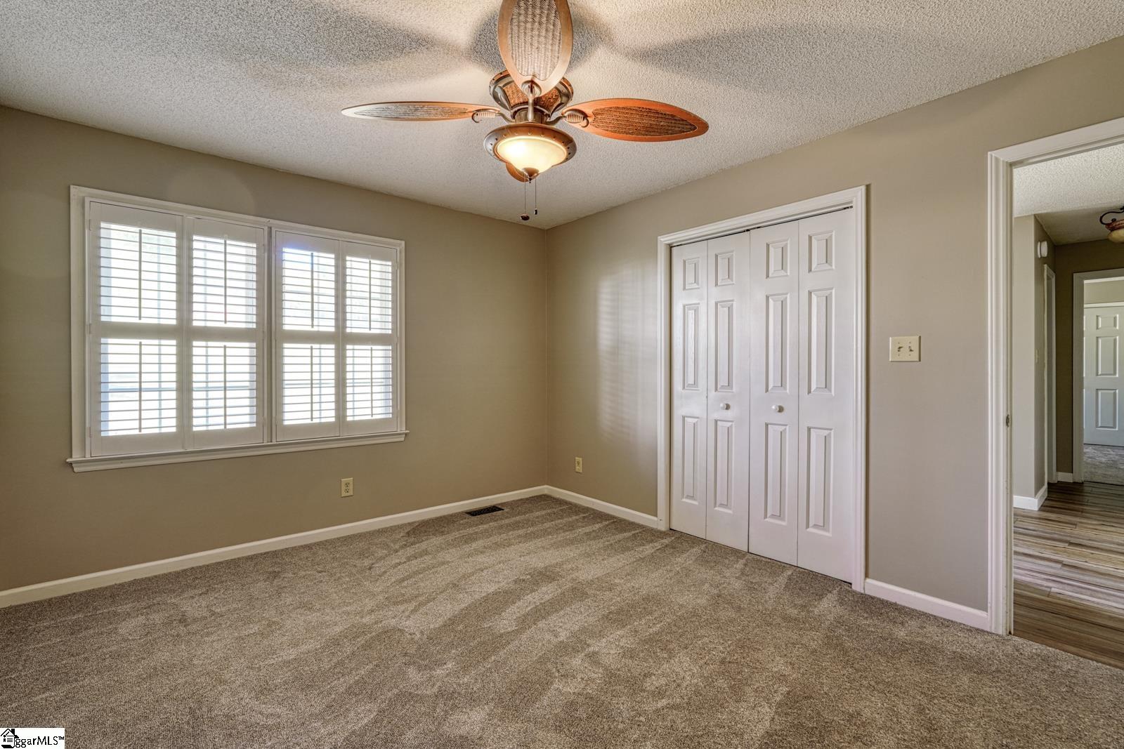 200 S Pointe Property Photo 30