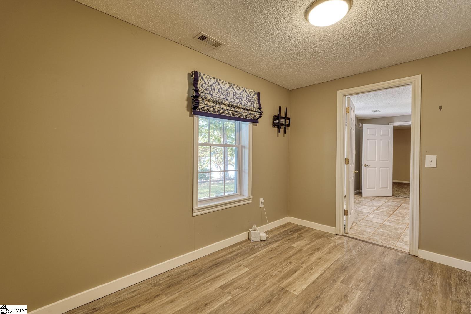 200 S Pointe Property Photo 34
