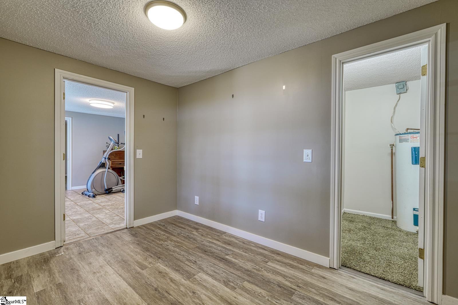 200 S Pointe Property Photo 35