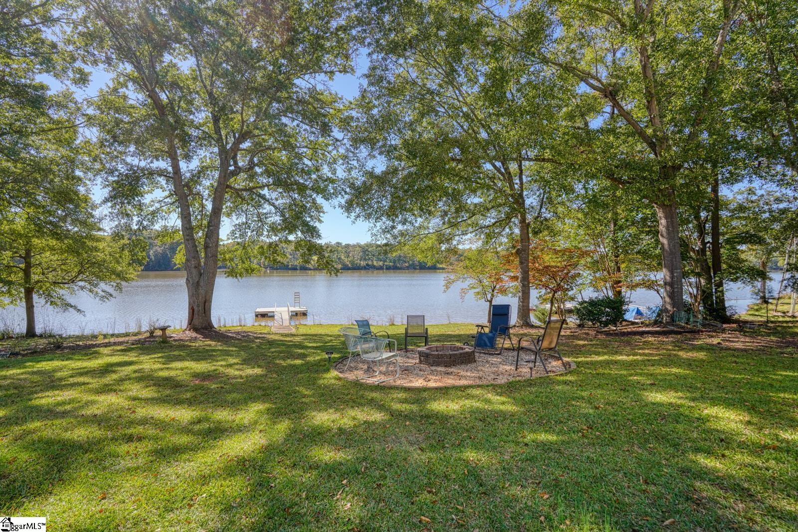 200 S Pointe Property Photo 39