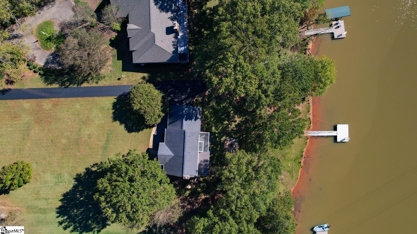 200 S Pointe Property Photo 44