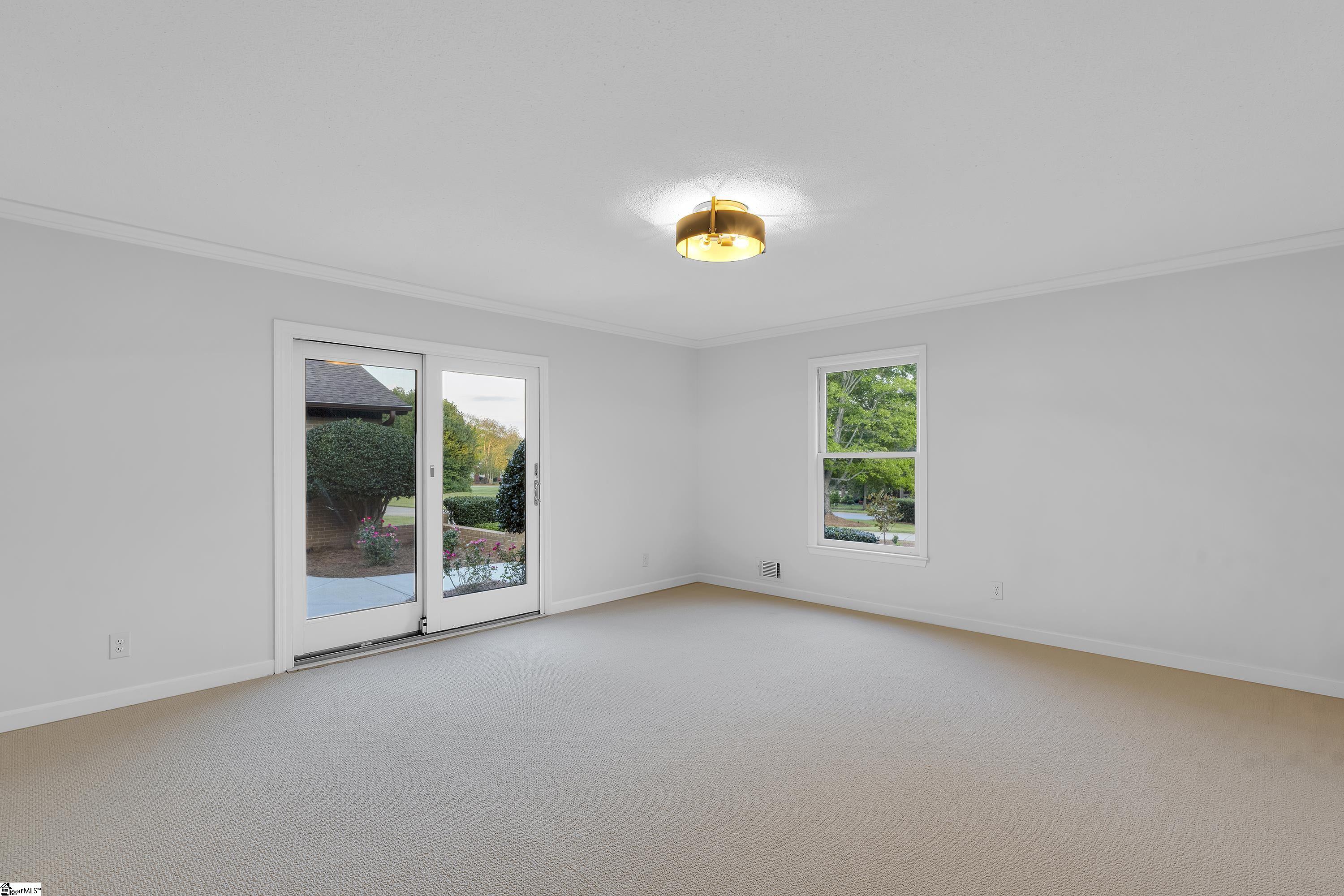 118 Clearcreek Drive Property Photo 40