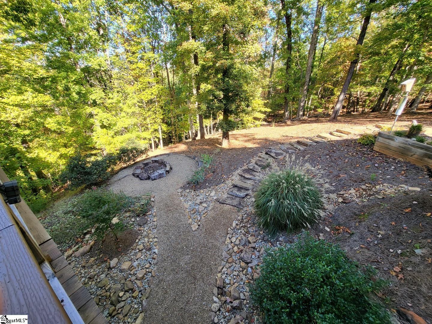 123 Summit Pine Property Photo 22