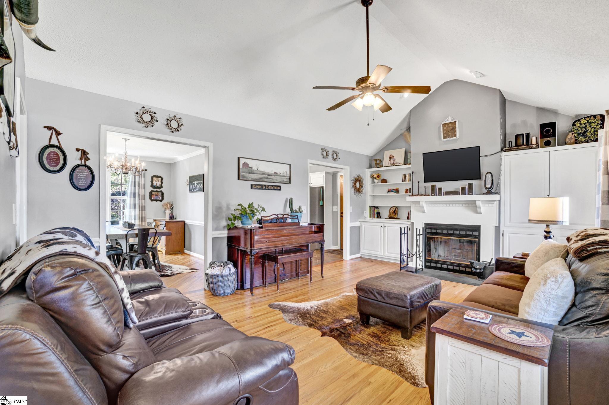 112 Mikenah Court Property Photo 11