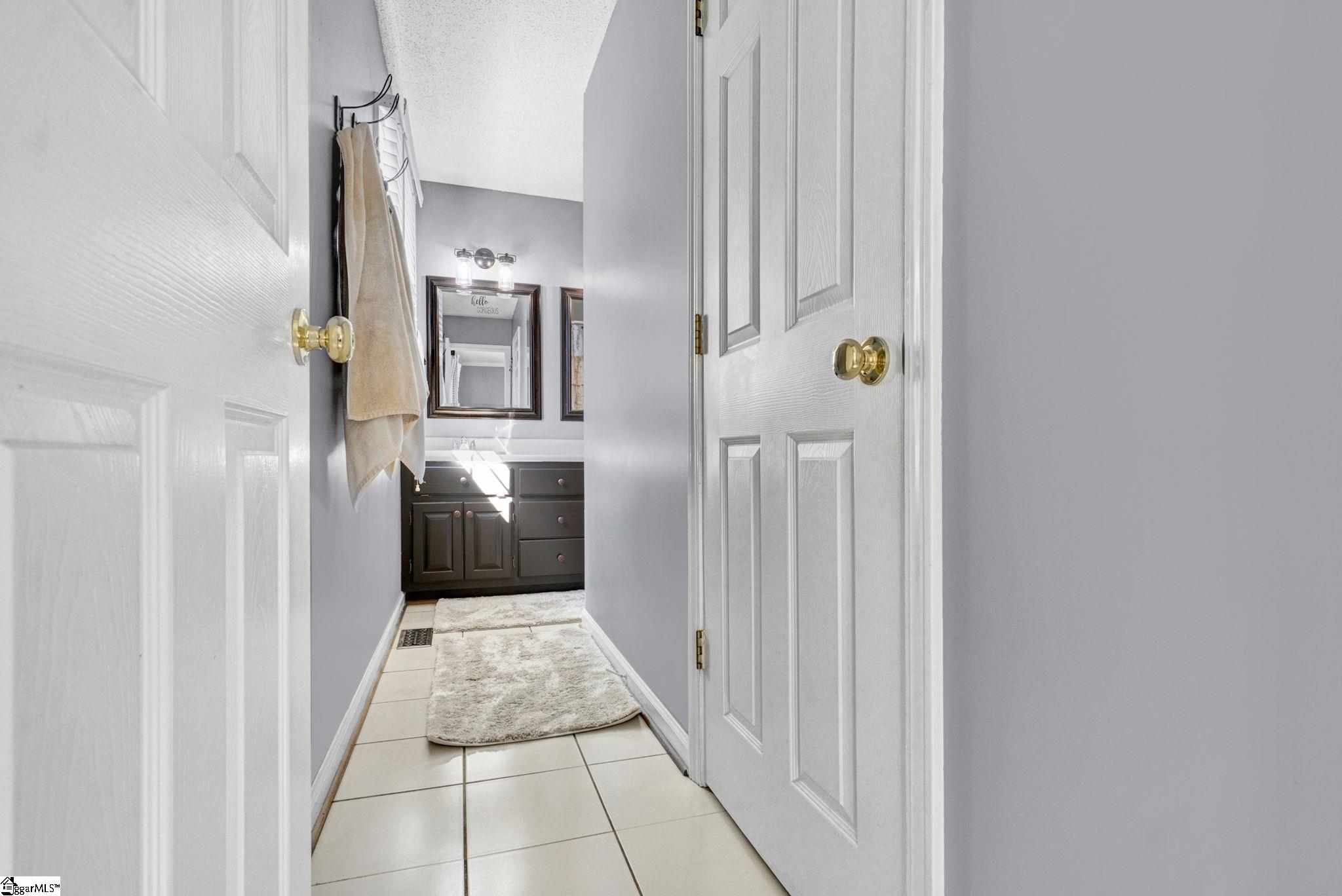 112 Mikenah Court Property Photo 40