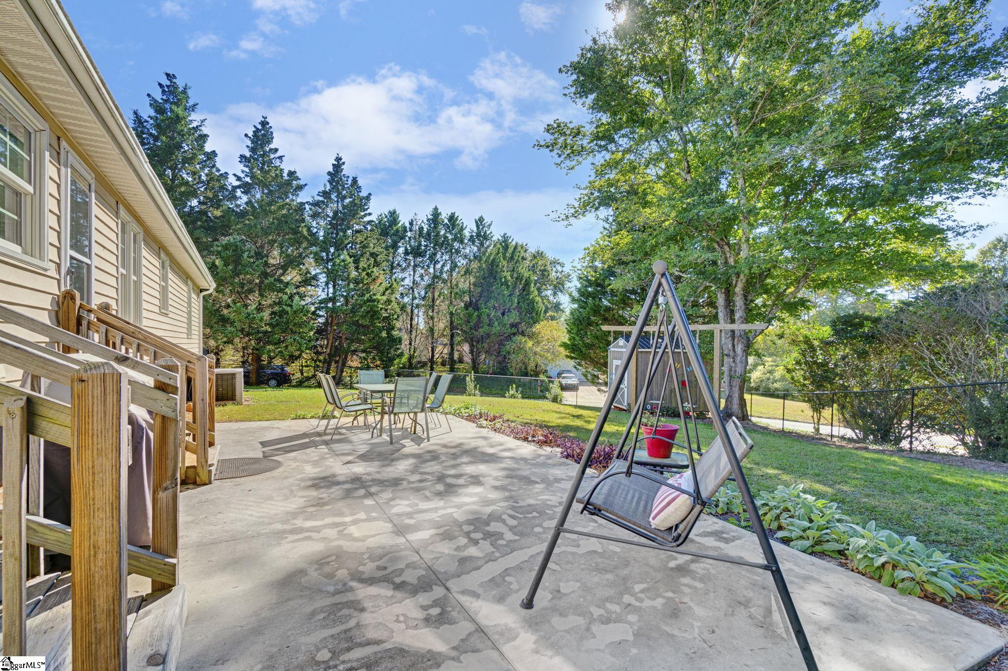 112 Mikenah Court Property Photo 46