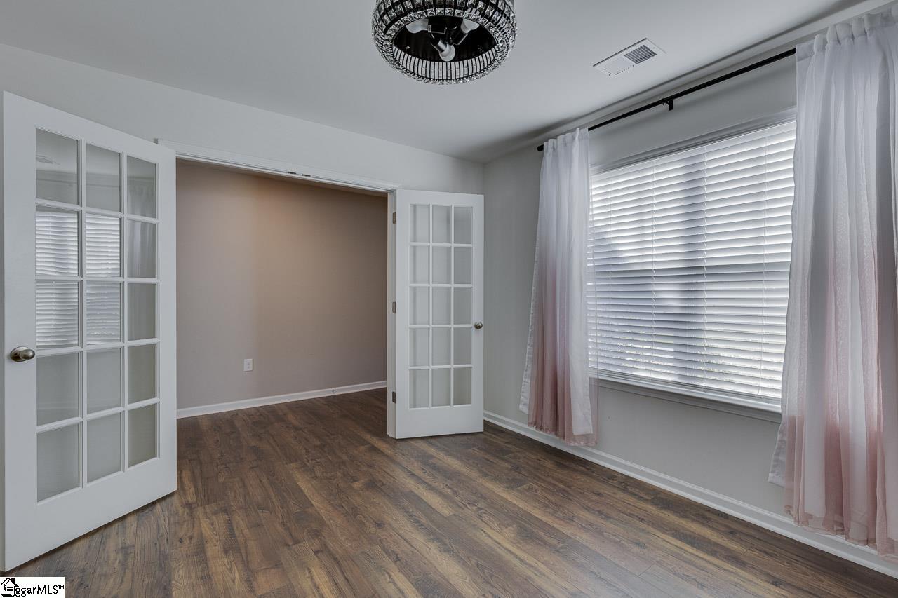 3254 Cypress Hollow Drive Property Photo 6