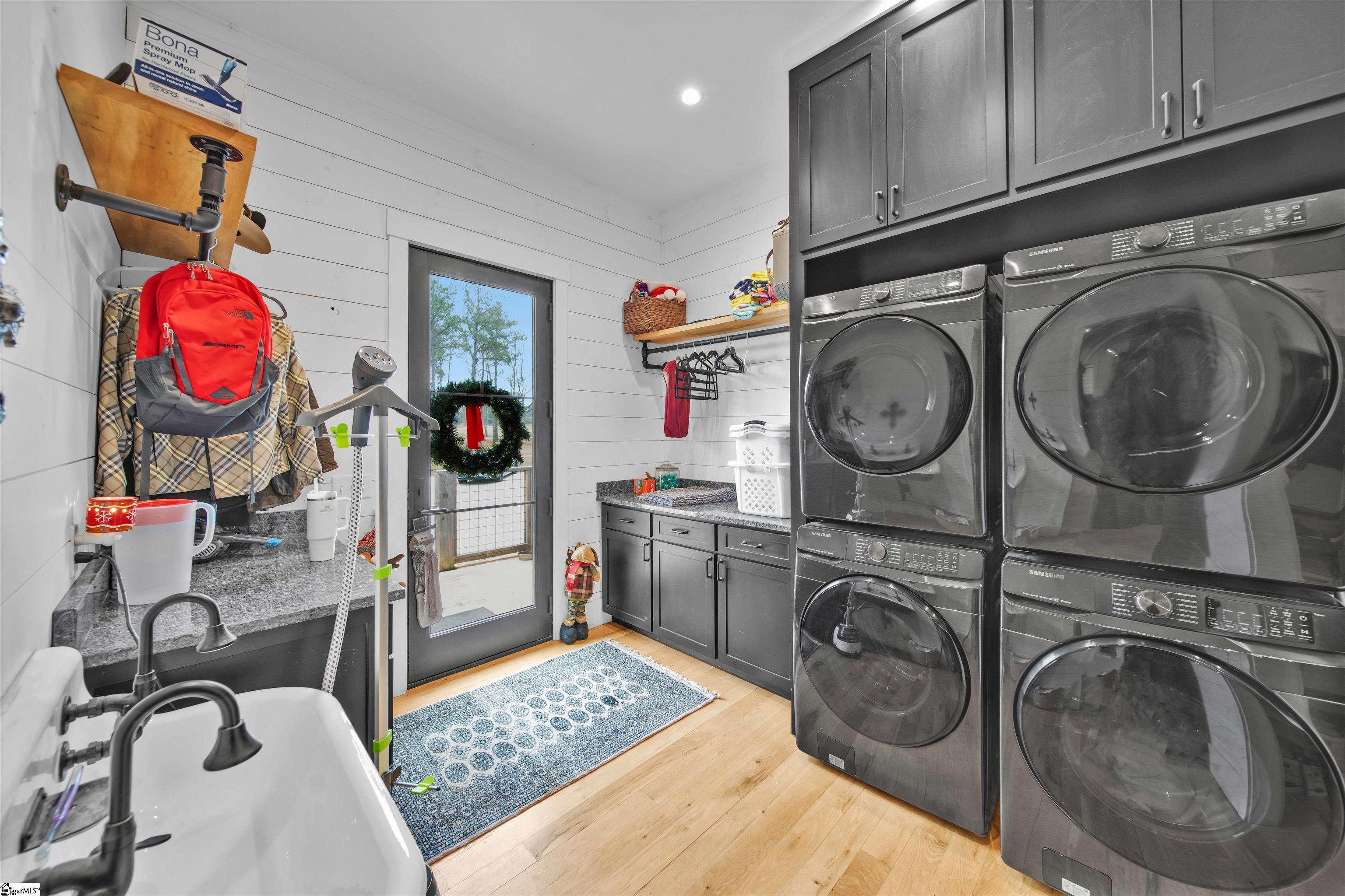1425 S Harper Street Property Photo 20