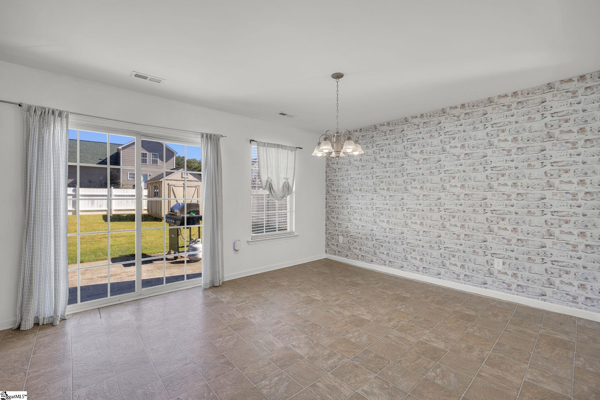 126 Maximus Drive Property Photo 9