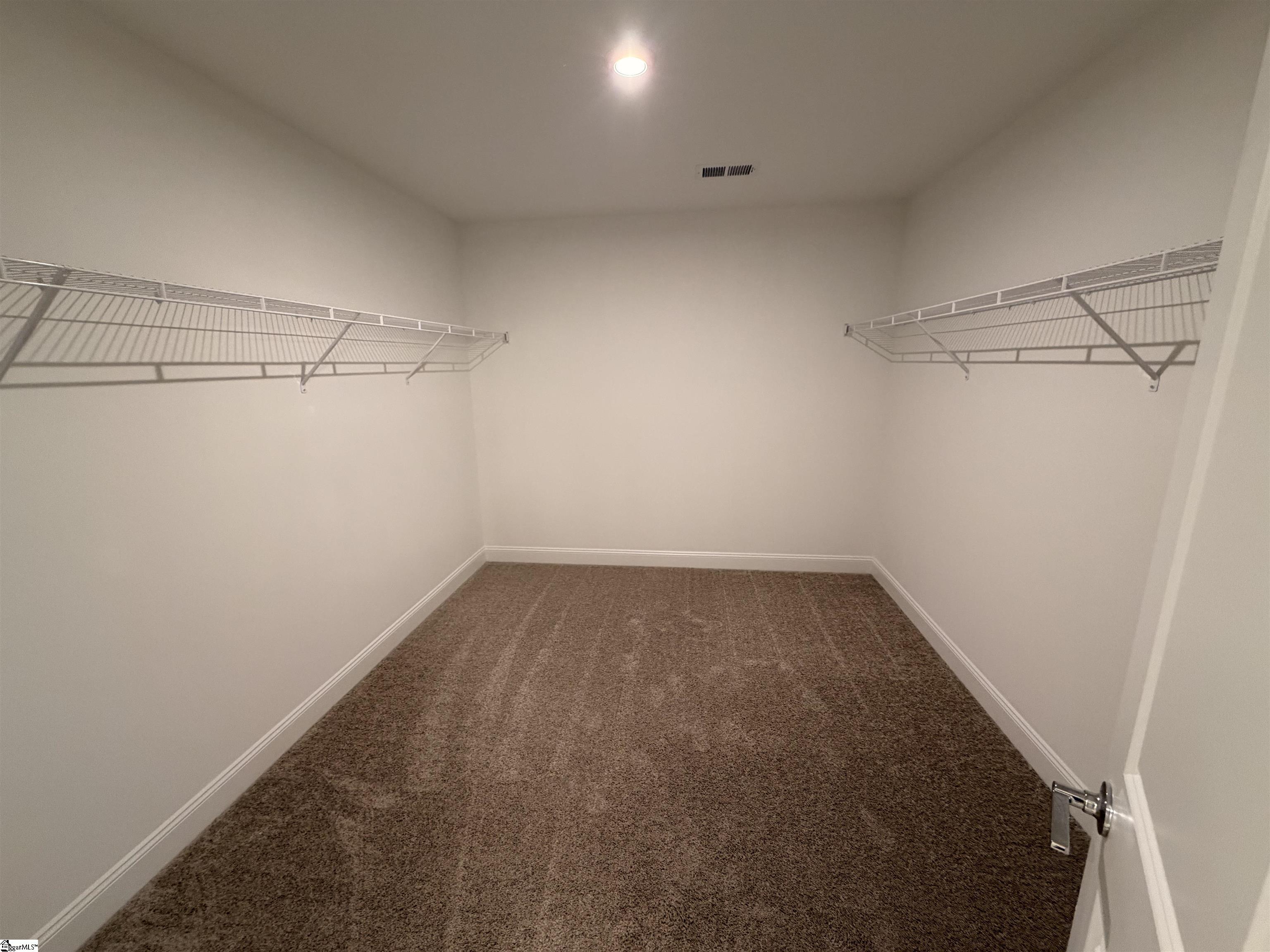 1026 Whitefox Drive Property Photo 14