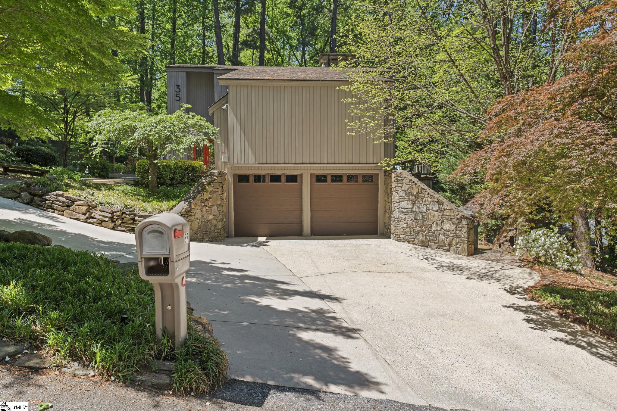 35 Selwyn Drive Property Photo 45