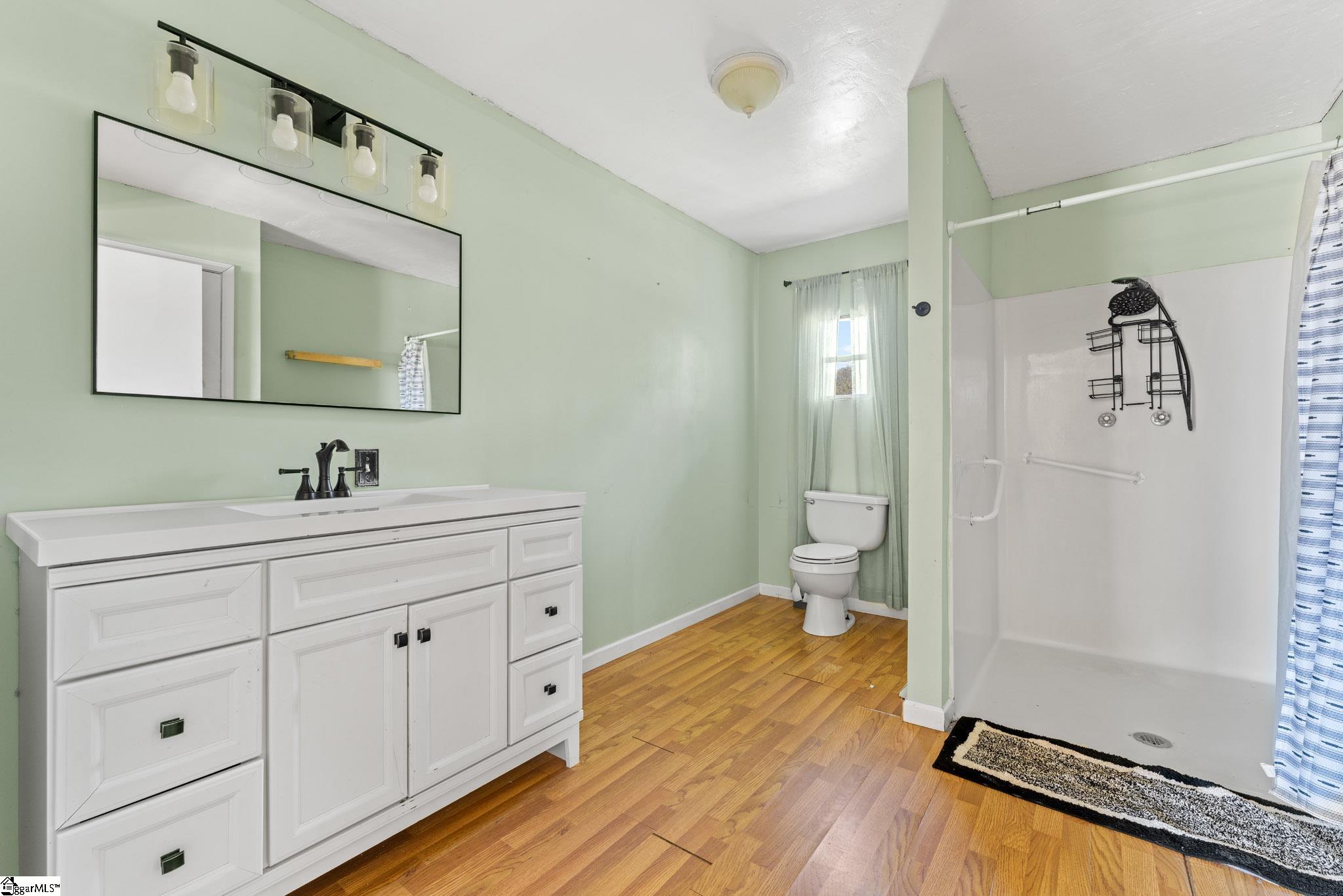 3 Baptist Street Property Photo 10