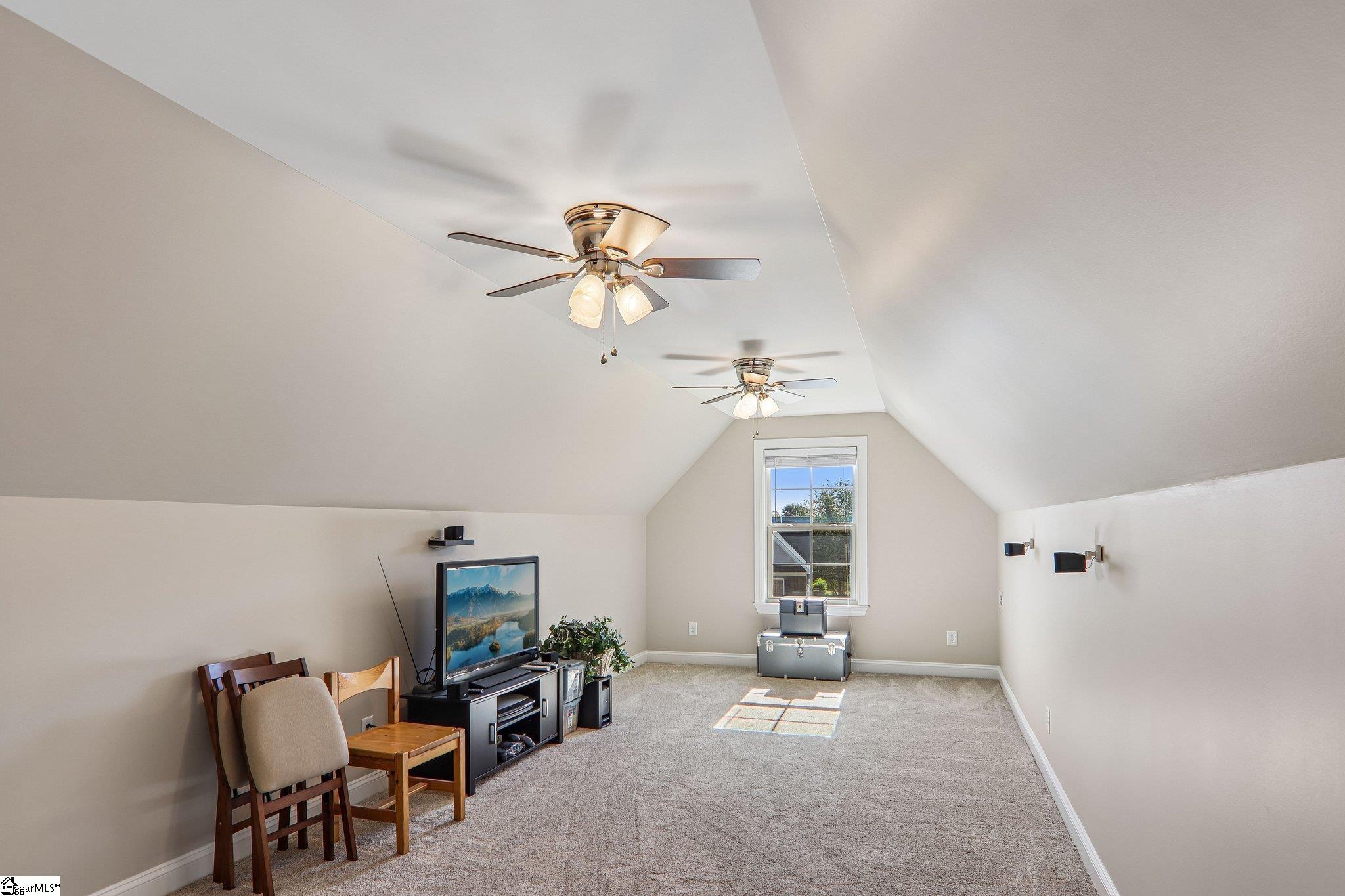 108 William Owens Way Property Photo 7