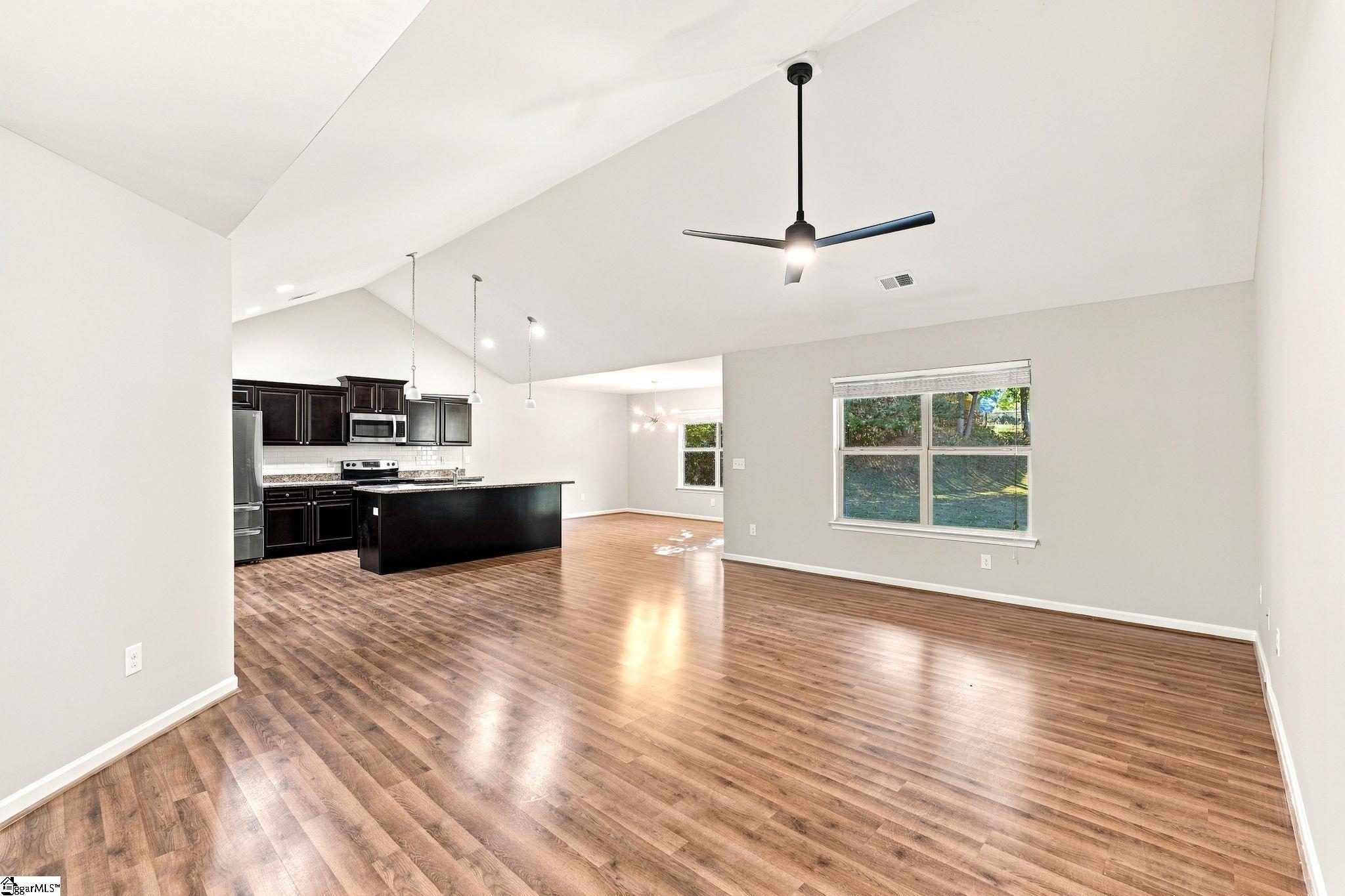 5 Caulfield Court Property Photo 8
