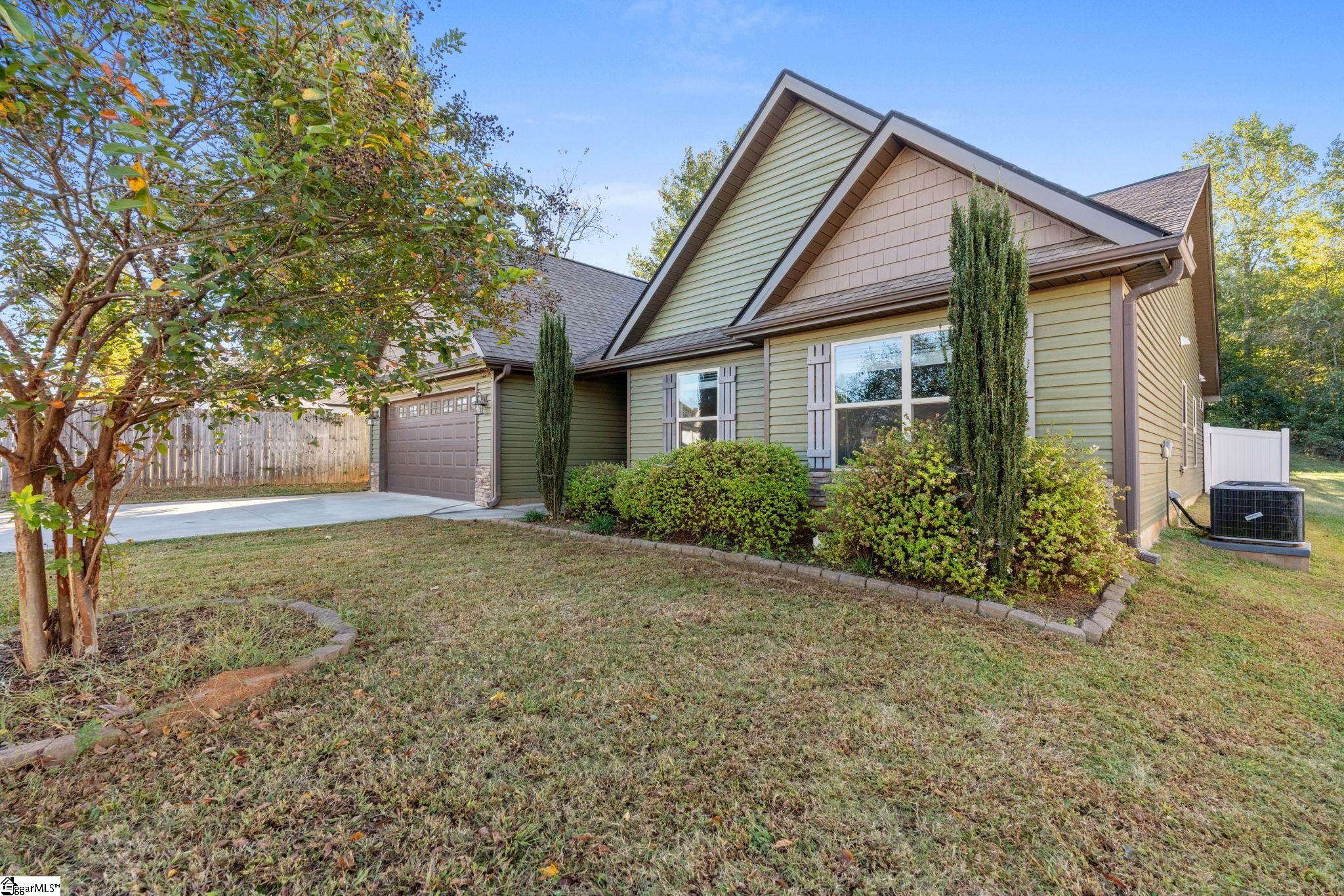5 Caulfield Court Property Photo 36
