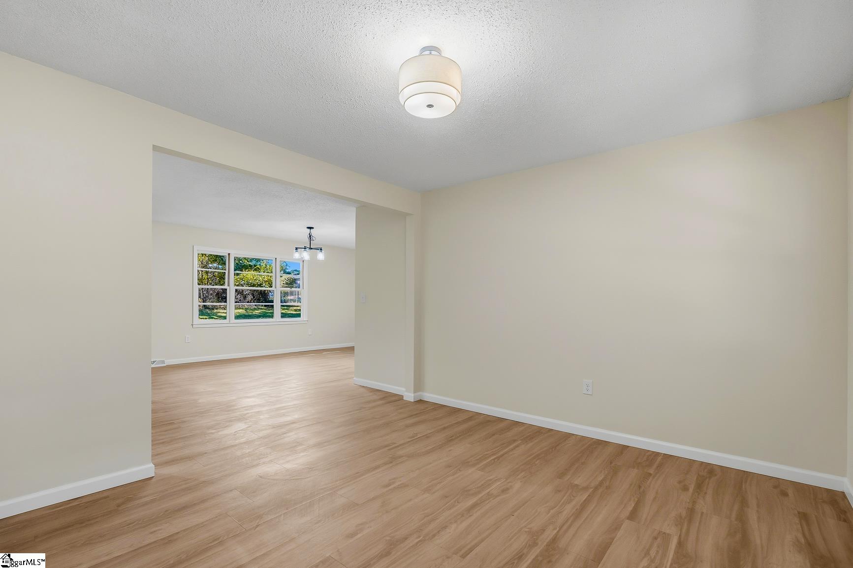 628 Fairmont Road Property Photo 3