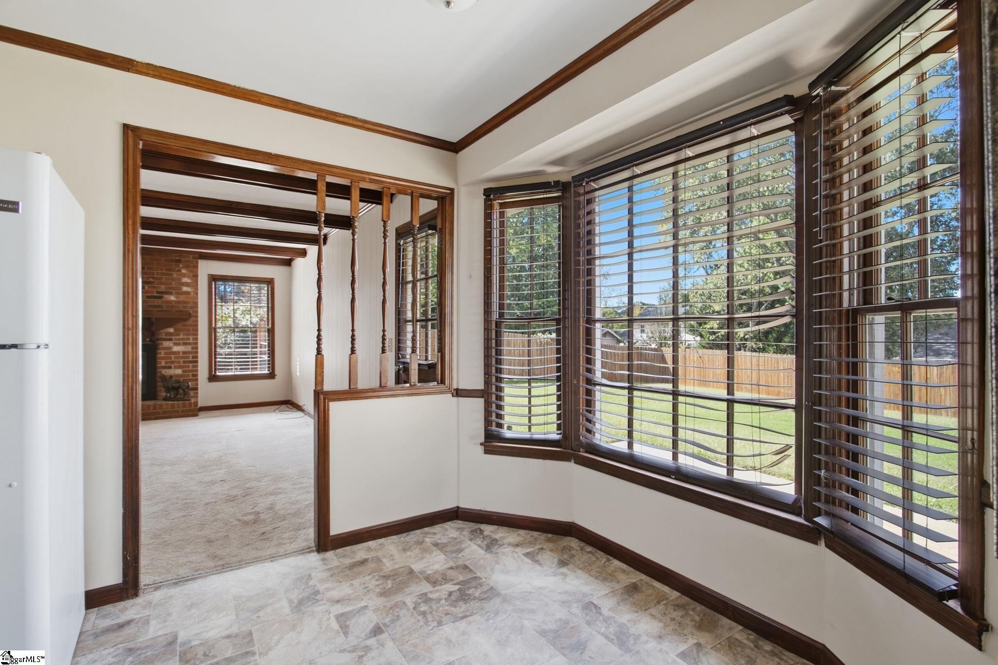 102 Ambergate Circle Property Photo 13