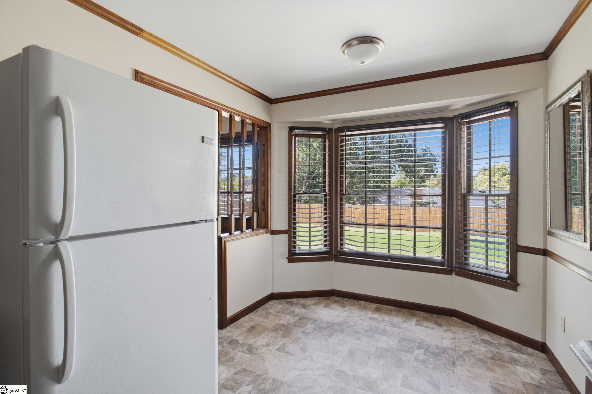 102 Ambergate Circle Property Photo 18