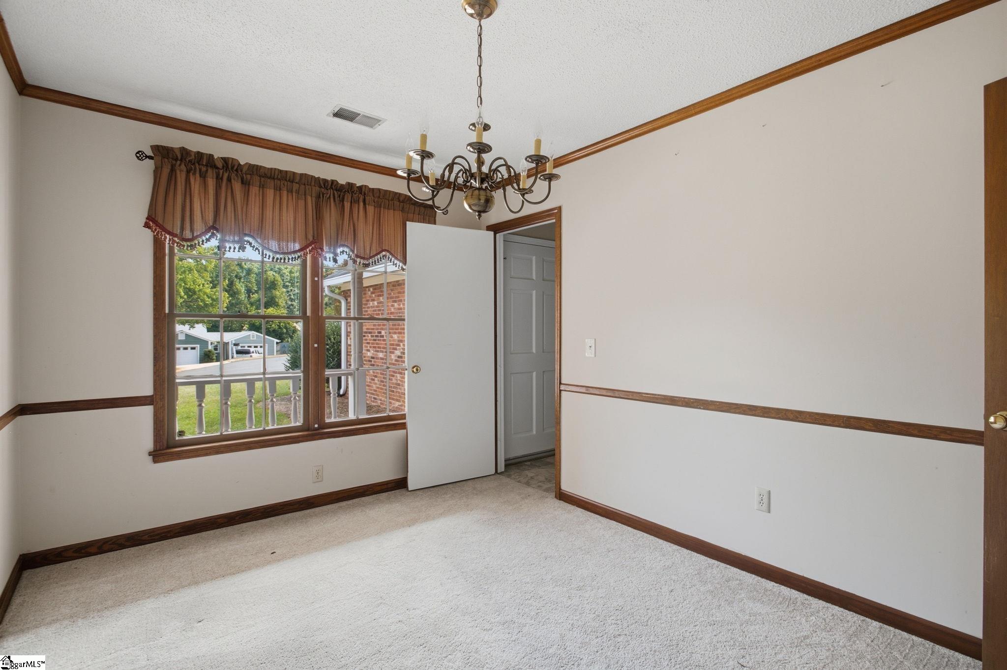 102 Ambergate Circle Property Photo 21