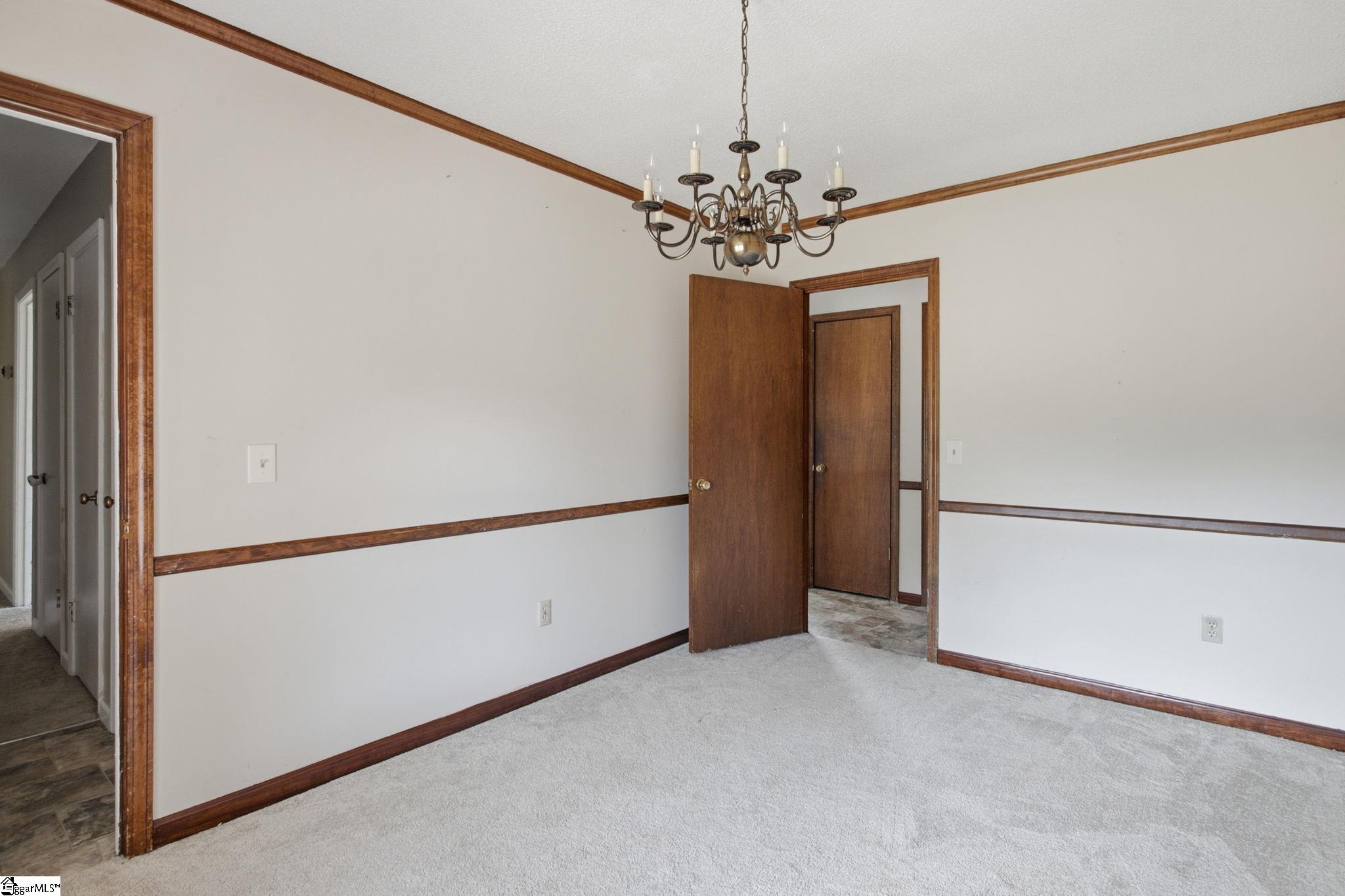 102 Ambergate Circle Property Photo 23
