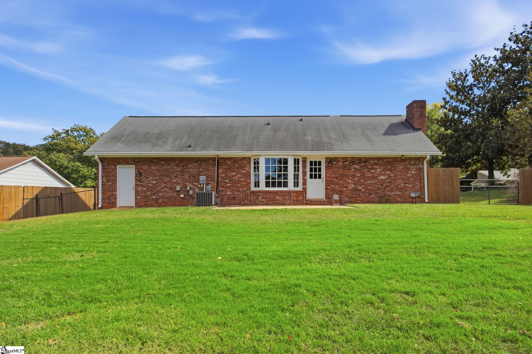 102 Ambergate Circle Property Photo 48